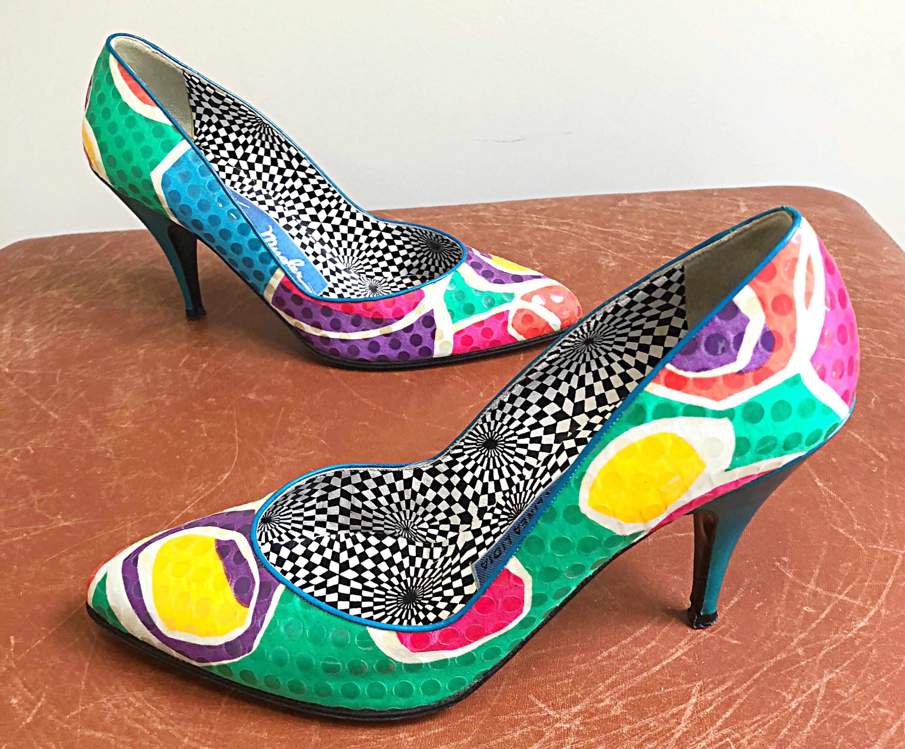 Women's Vintage Thierry Mugler Size 7.5 Abstract Colorful Sequin High Heel Shoes Pumps For Sale