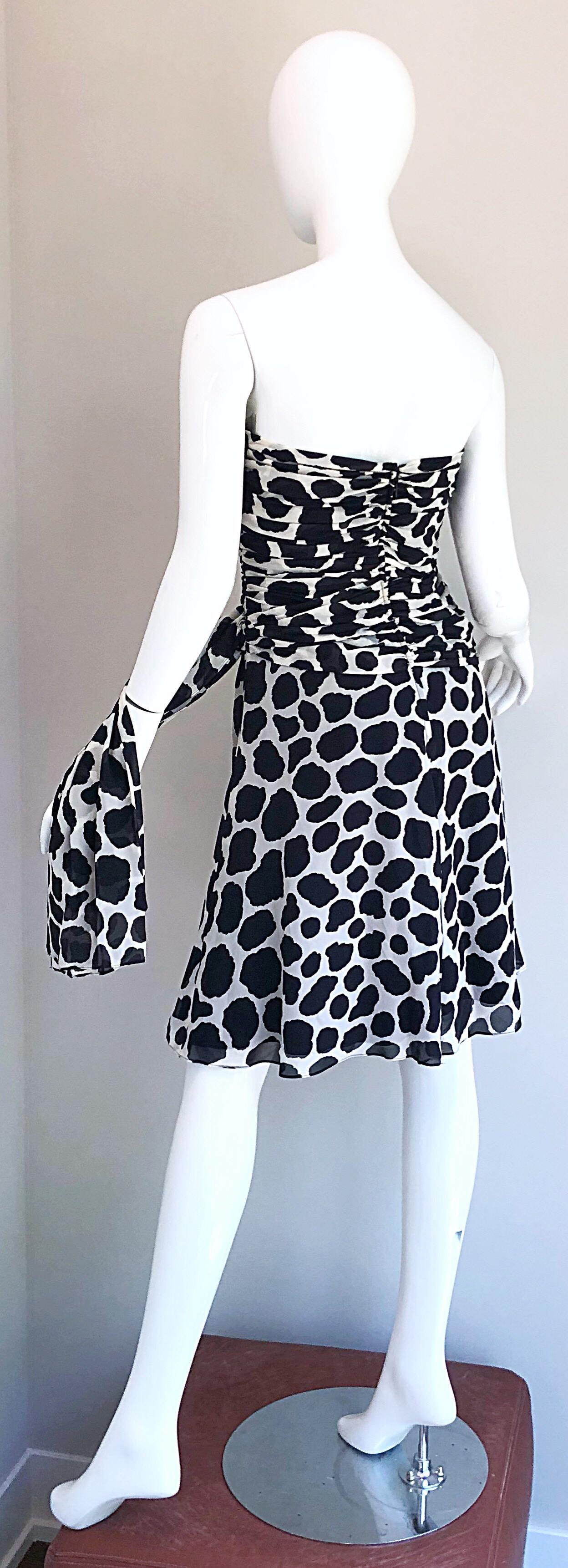 1990s Louis Feraud Size 8 Black and White Vintage Strapless Chiffon Dress 3