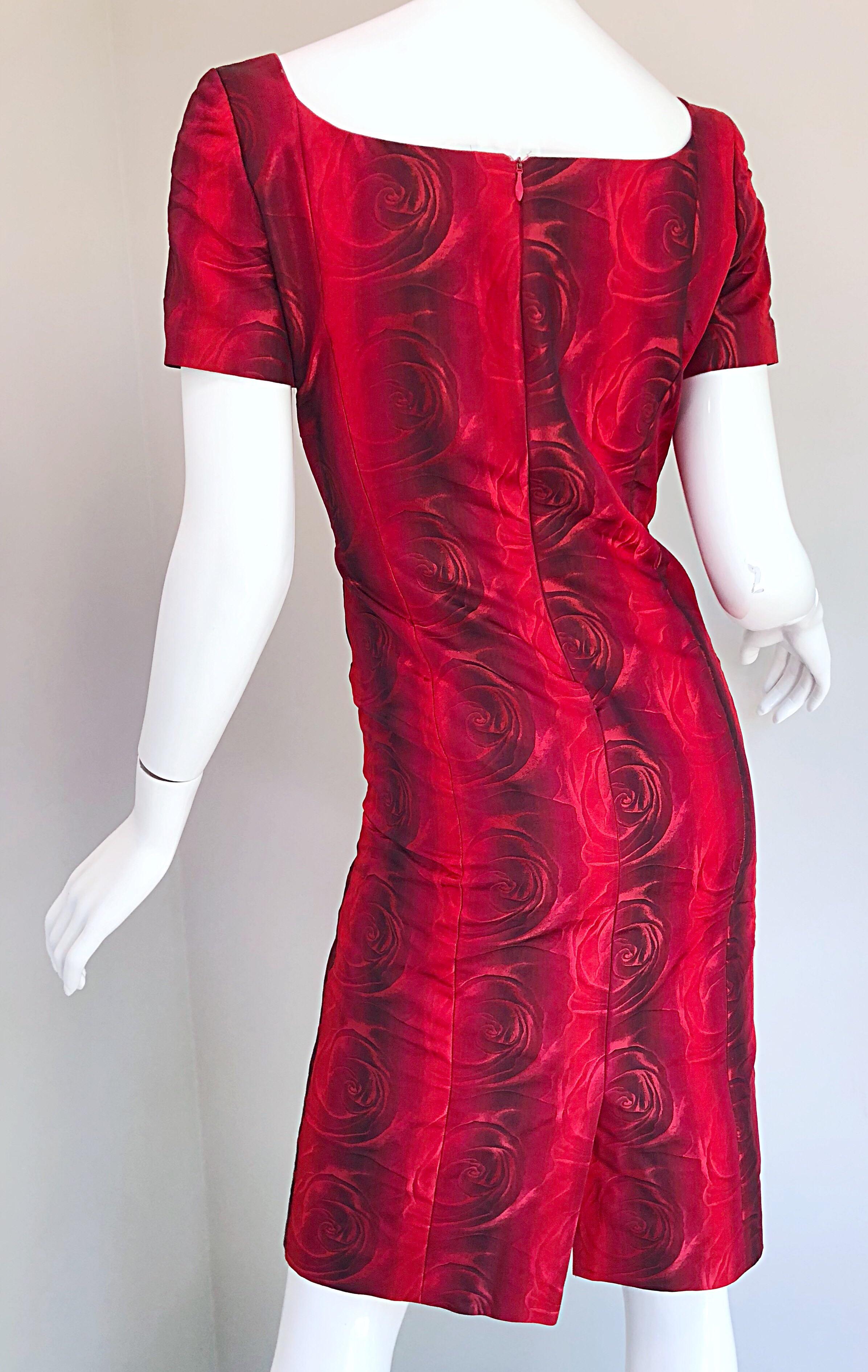 1990s Louis Feraud Size 6 Red Silk Abstract Rose Print Vintage 90s Silk Dress For Sale 4