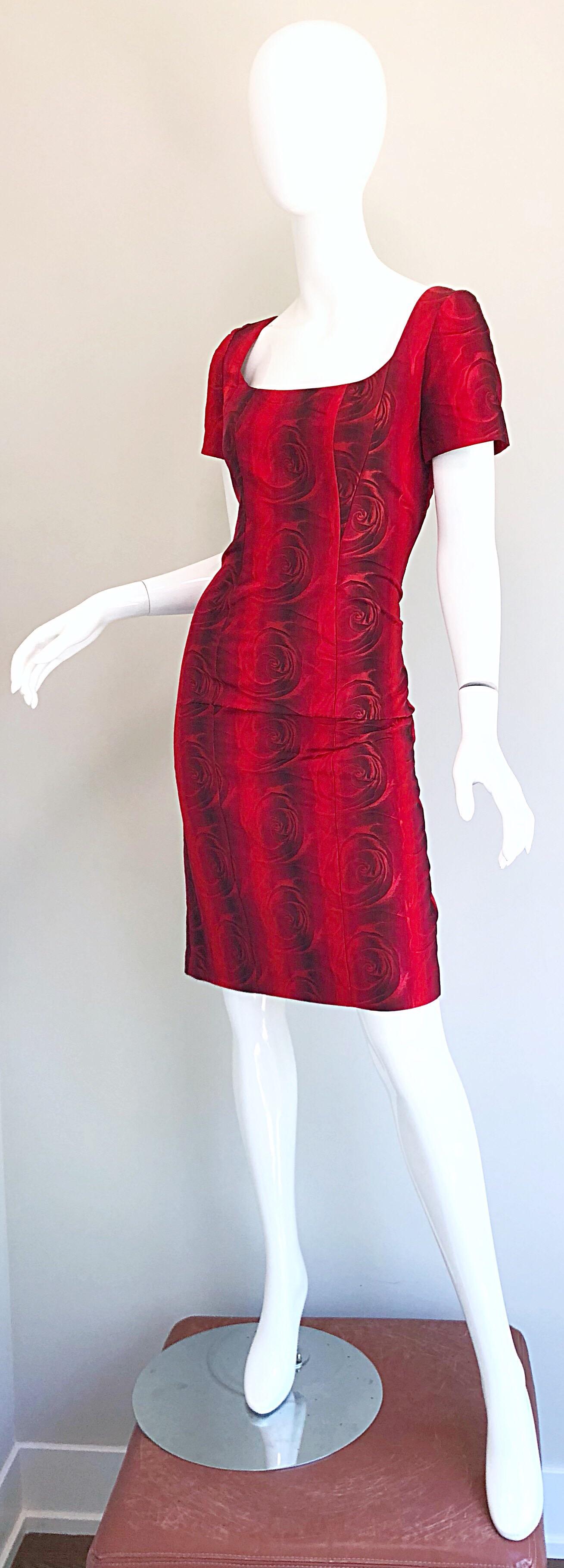 1990s Louis Feraud Size 6 Red Silk Abstract Rose Print Vintage 90s Silk Dress For Sale 10