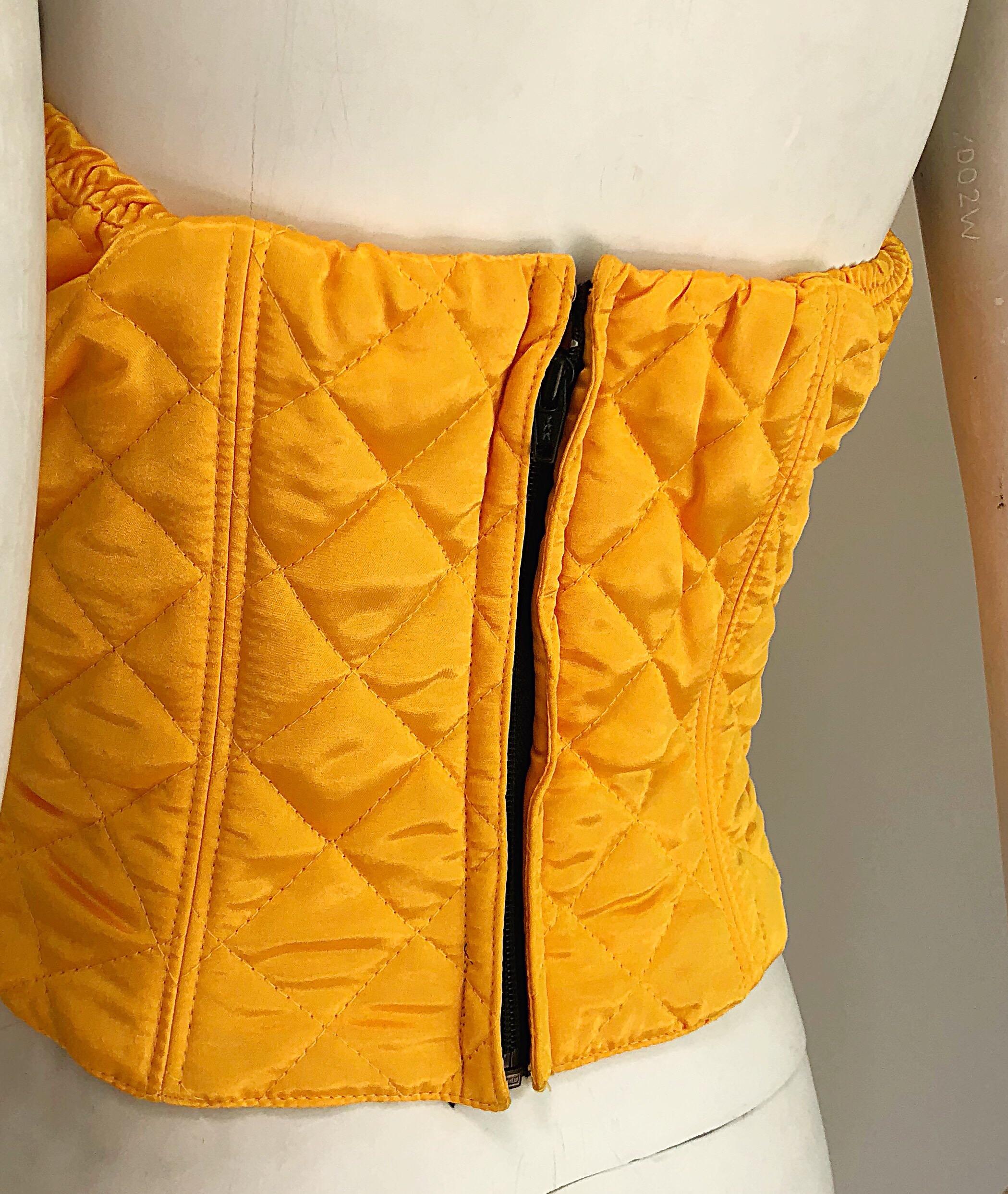 1990s Natori for Neiman Marcus Yellow Quilted Sequin Strapless Vintage Bustier In Excellent Condition For Sale In San Diego, CA
