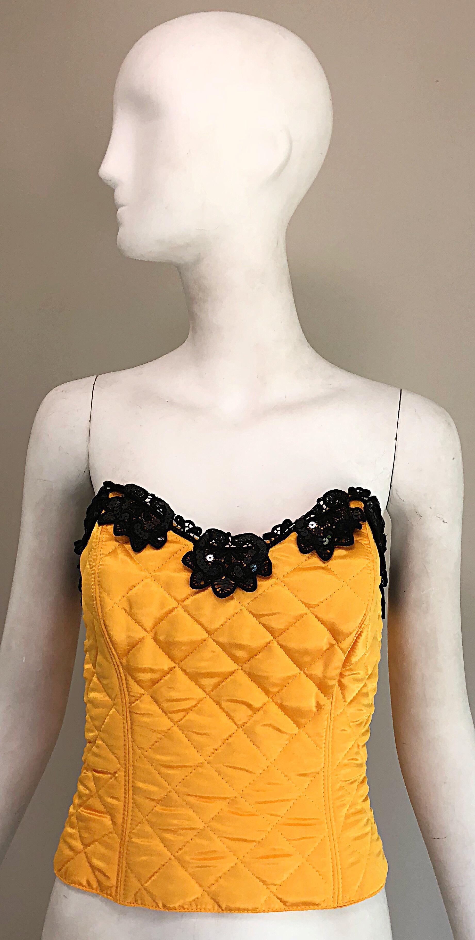 1990er Natori für Neiman Marcus Gelbes trägerloses Bustier mit gesteppten Pailletten im Vintage-Stil im Angebot 10