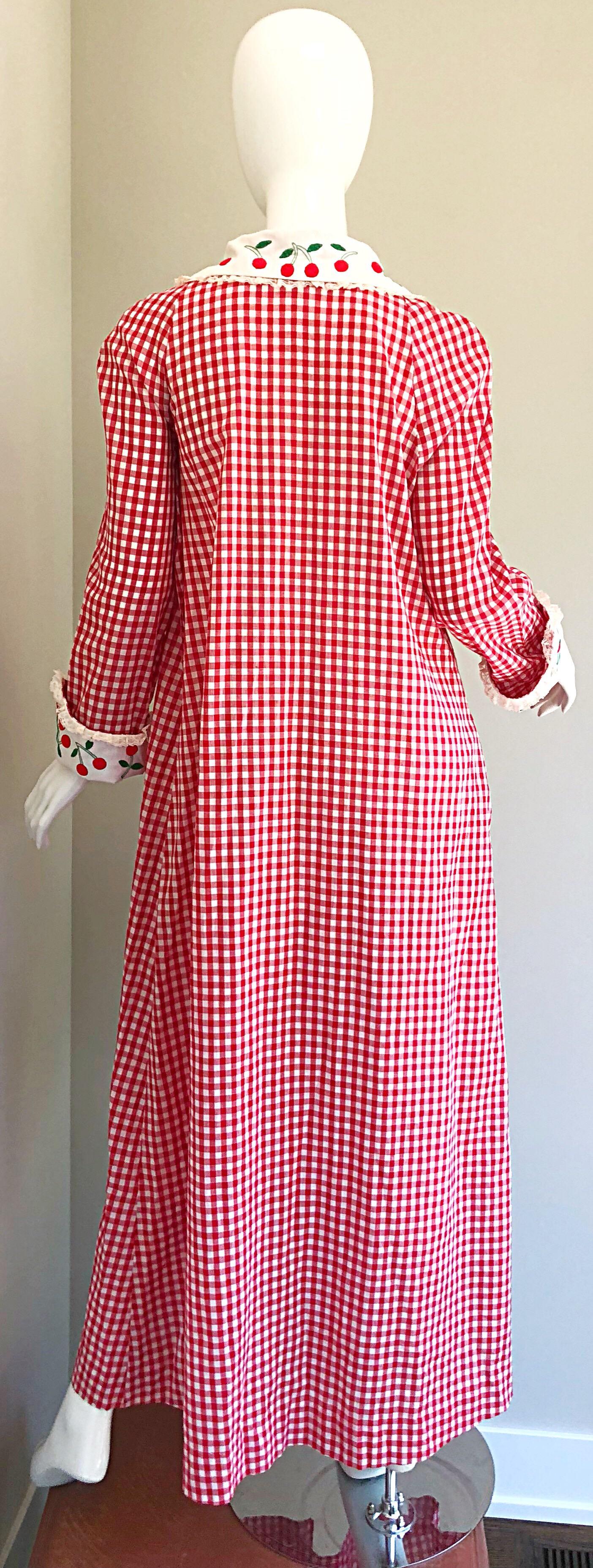 Amazing 1970s Saks 5th Avenue Red + White Cherry Print Gingham 70s Maxi Dress In Excellent Condition In San Diego, CA