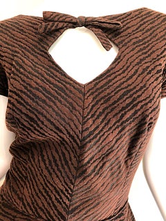 1950er Lord & Taylor Braun + Schwarz Zebra Print Pique Baumwolle 50er Jahre Vintage Kleid