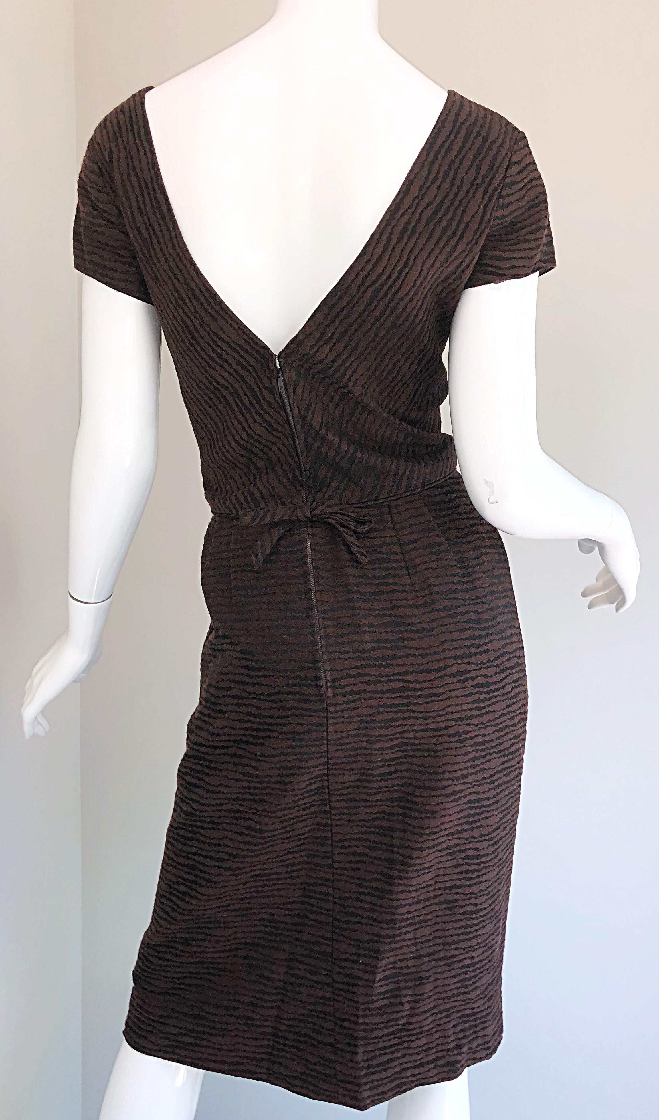 1950s Lord & Taylor Brown + Black Zebra Print Pique Cotton 50s Vintage Dress For Sale 1