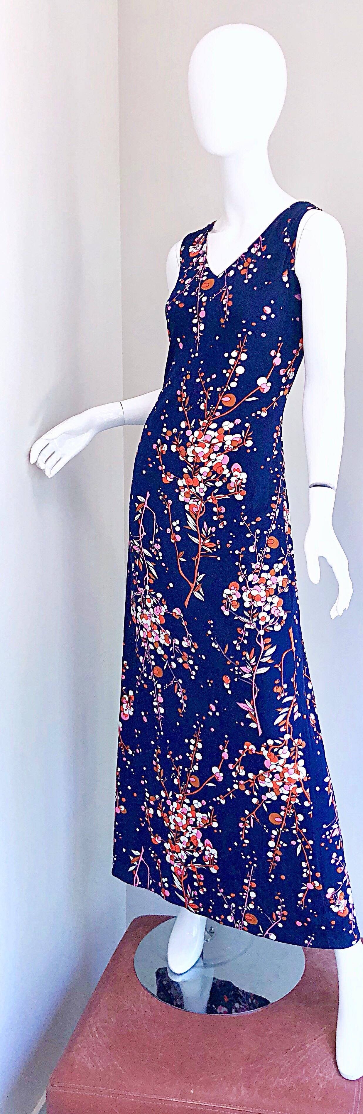 Amazing 1970s Navy Blue Novelty Olive Branch Print 70s Maxi Dress + Shirt Jacket For Sale 3