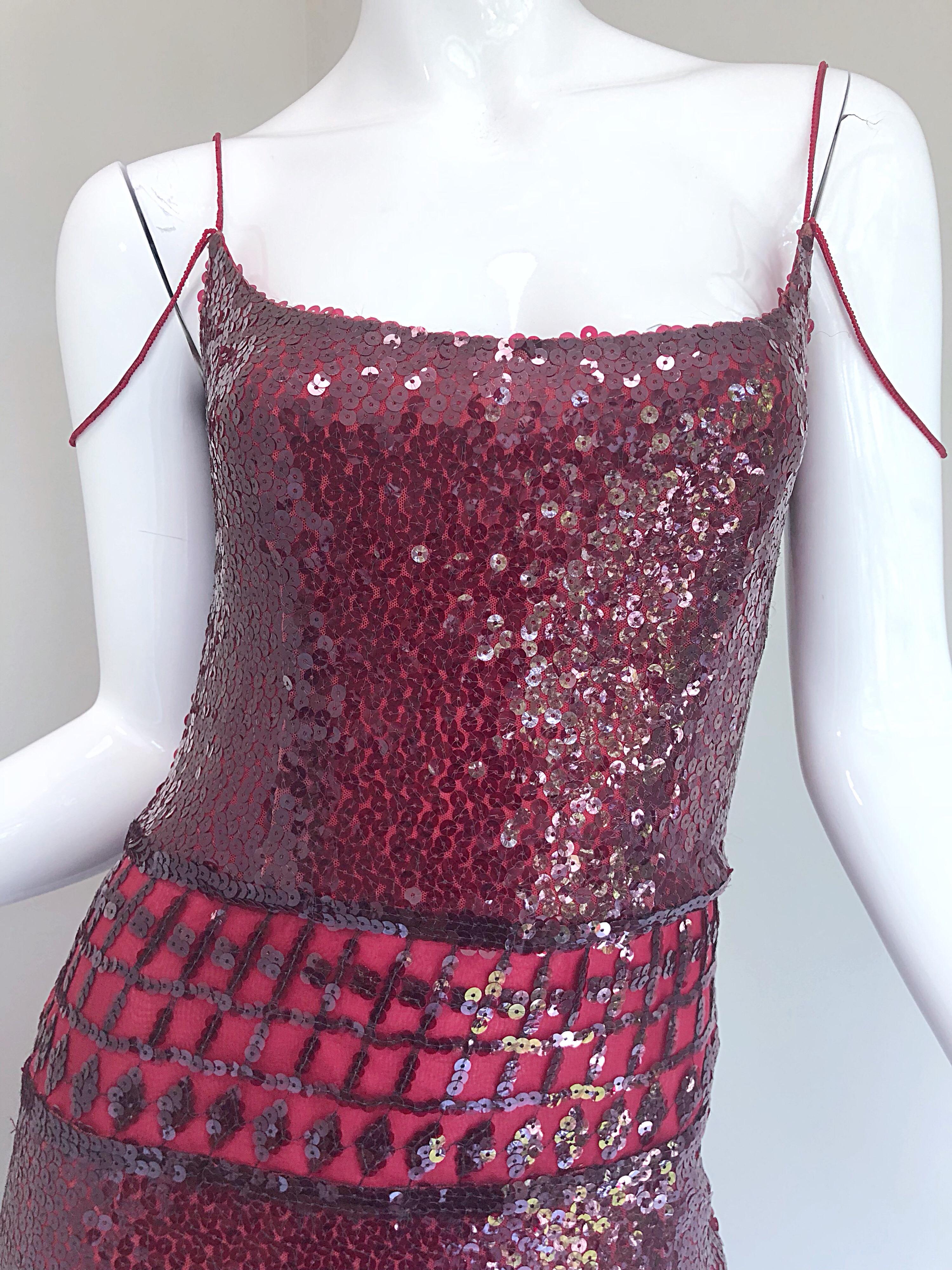 1990s Richard Tyler Couture Size 6 Cranberry Red Burgundy Sequin Vintage Gown  For Sale 5