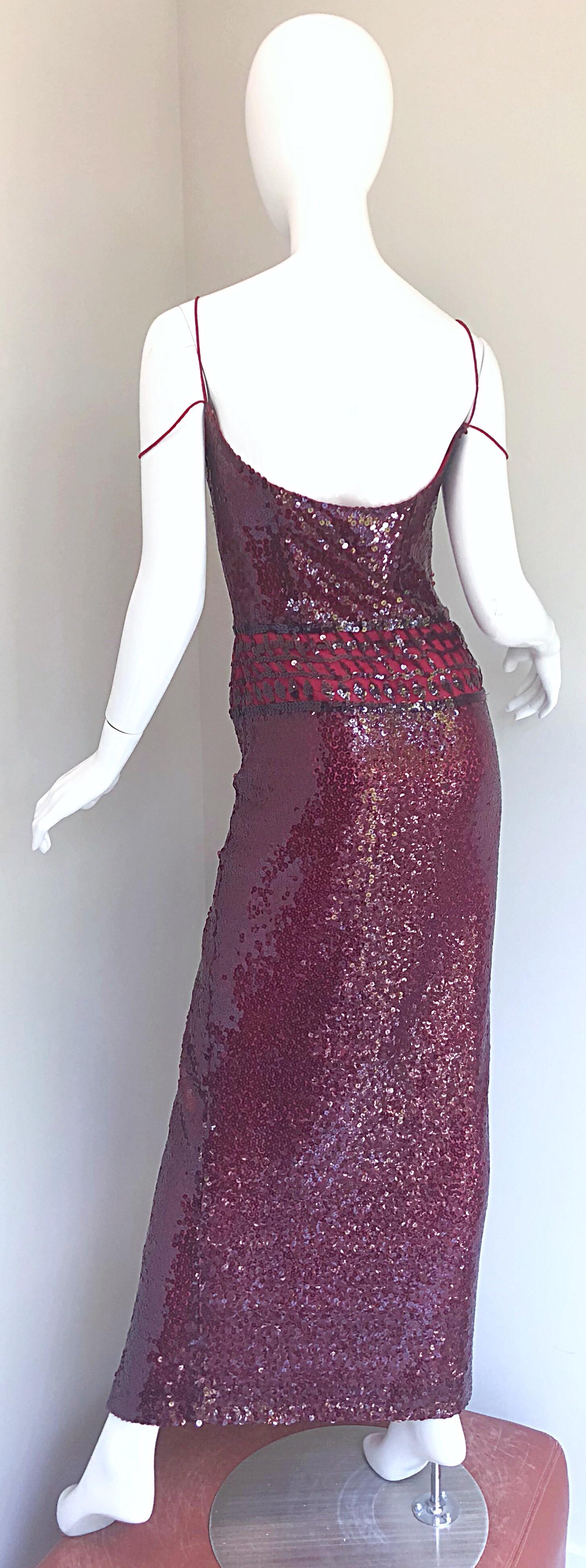 1990s Richard Tyler Couture Size 6 Cranberry Red Burgundy Sequin Vintage Gown  For Sale 8