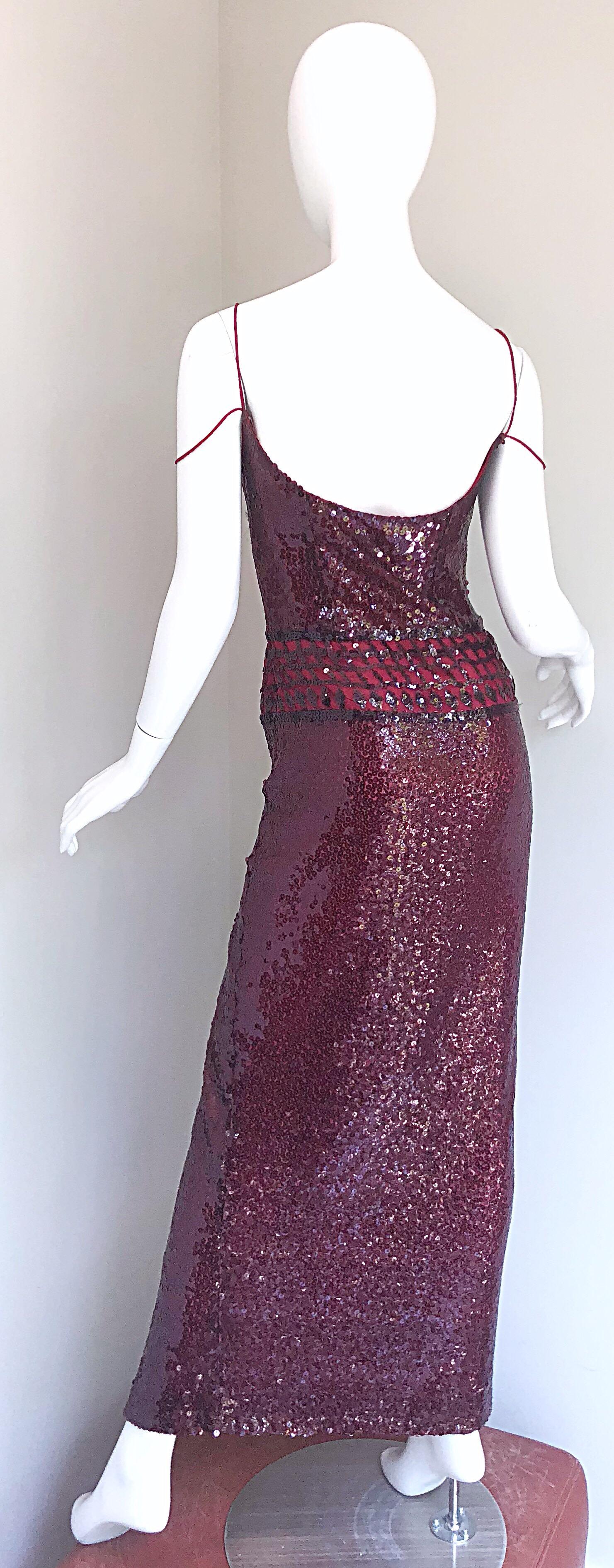 1990s Richard Tyler Couture Size 6 Cranberry Red Burgundy Sequin Vintage Gown  For Sale 10