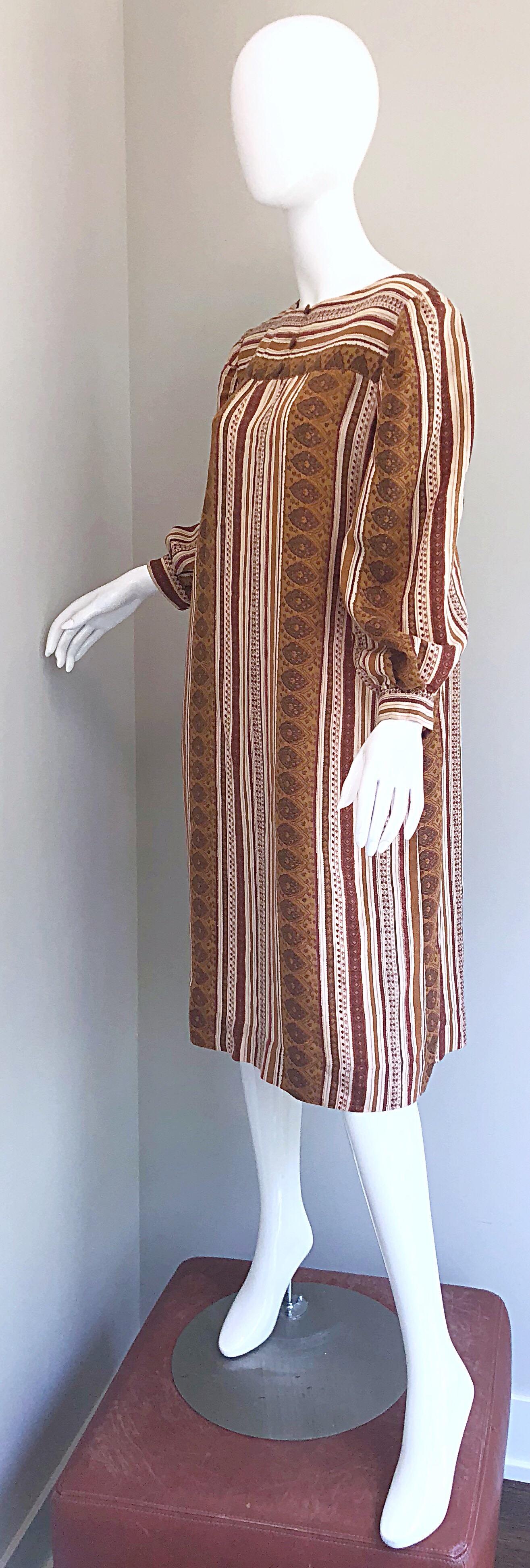 1970s Boho Chic Brown and Ivory Soft Cotton Paisley Print Vintage 70s Dress 4