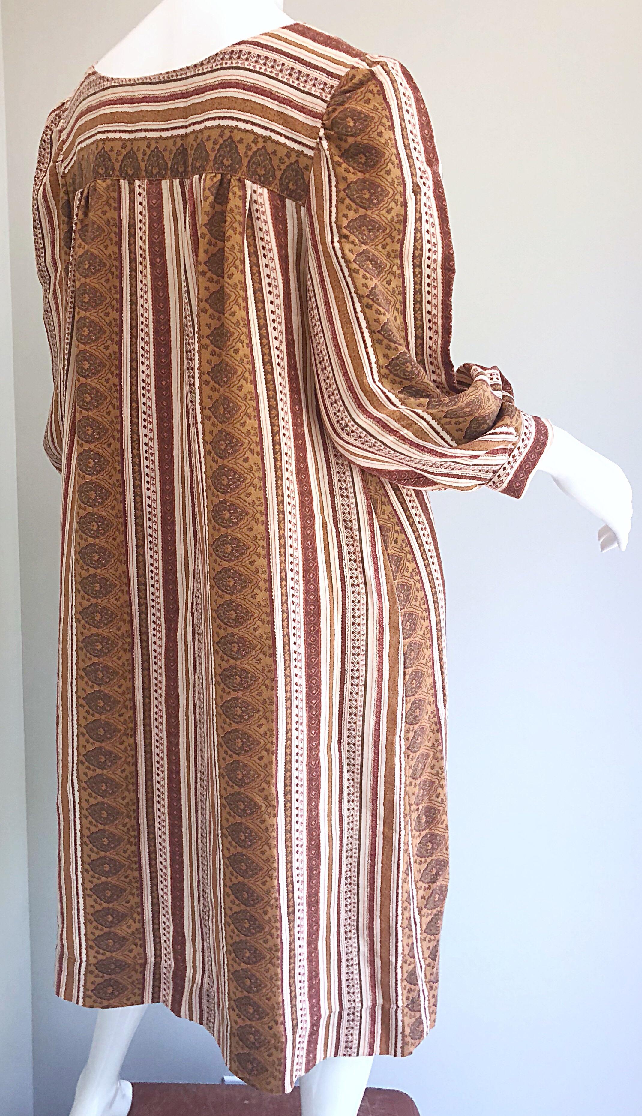 1970s Boho Chic Brown and Ivory Soft Cotton Paisley Print Vintage 70s Dress 10