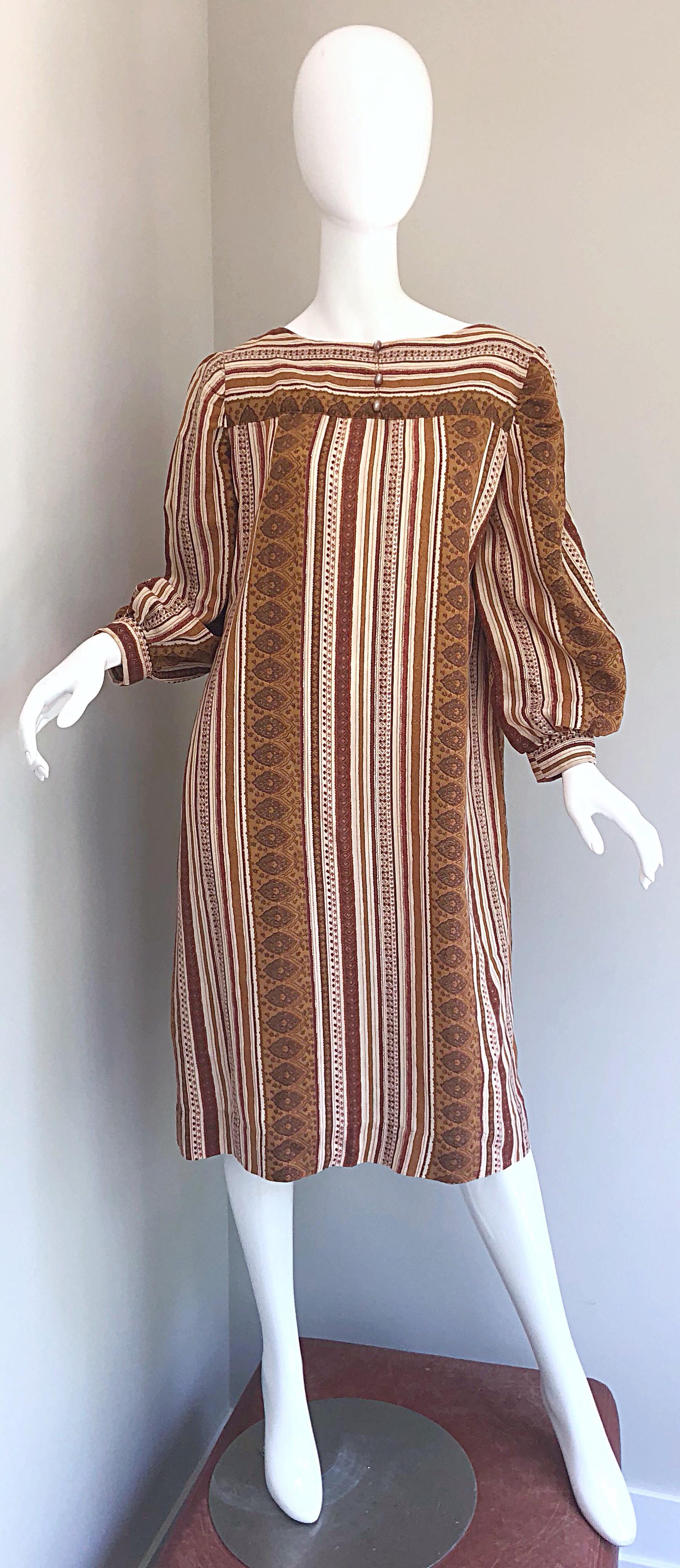 1970s Boho Chic Brown and Ivory Soft Cotton Paisley Print Vintage 70s Dress 11