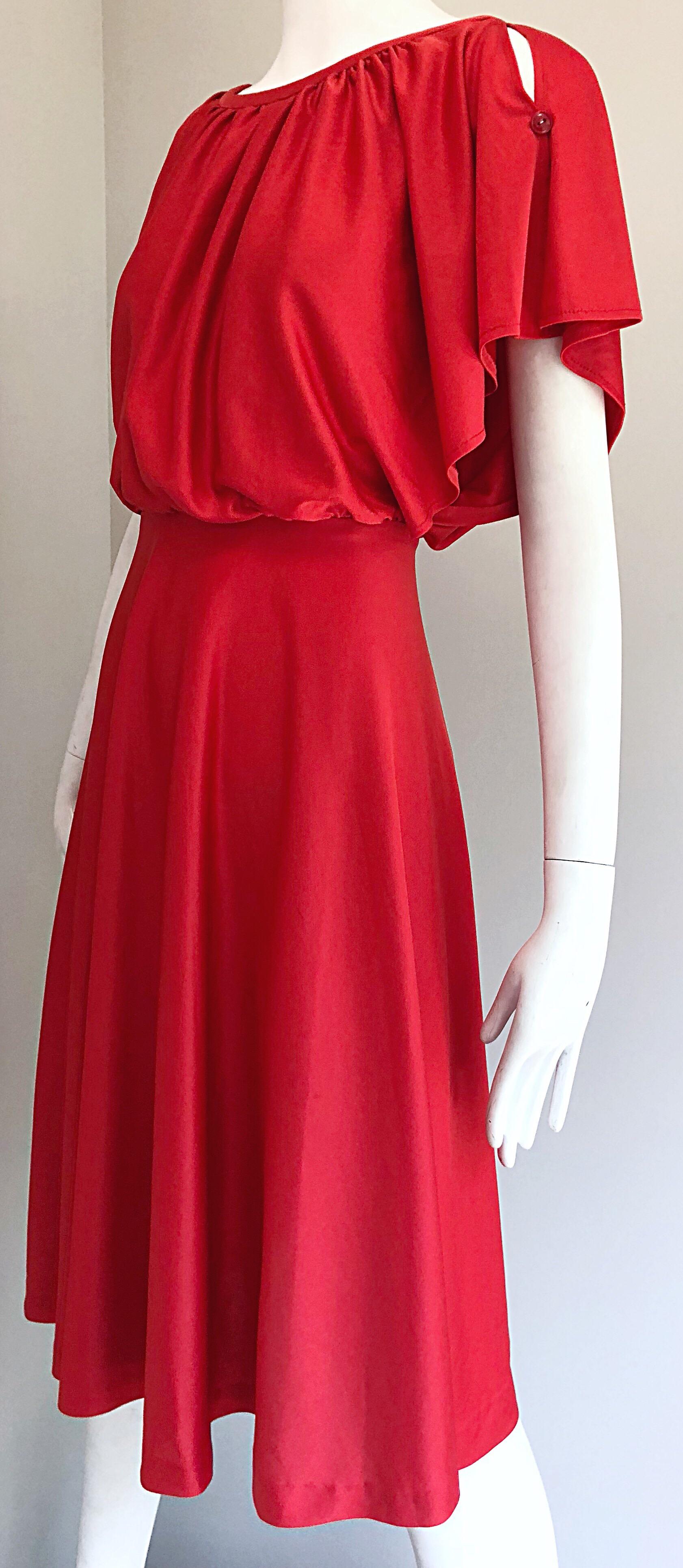 De las mujeres 1970s Coral Naranja Frío - Hombro Boho Slinky Vintage 70s Vestido Jersey en venta