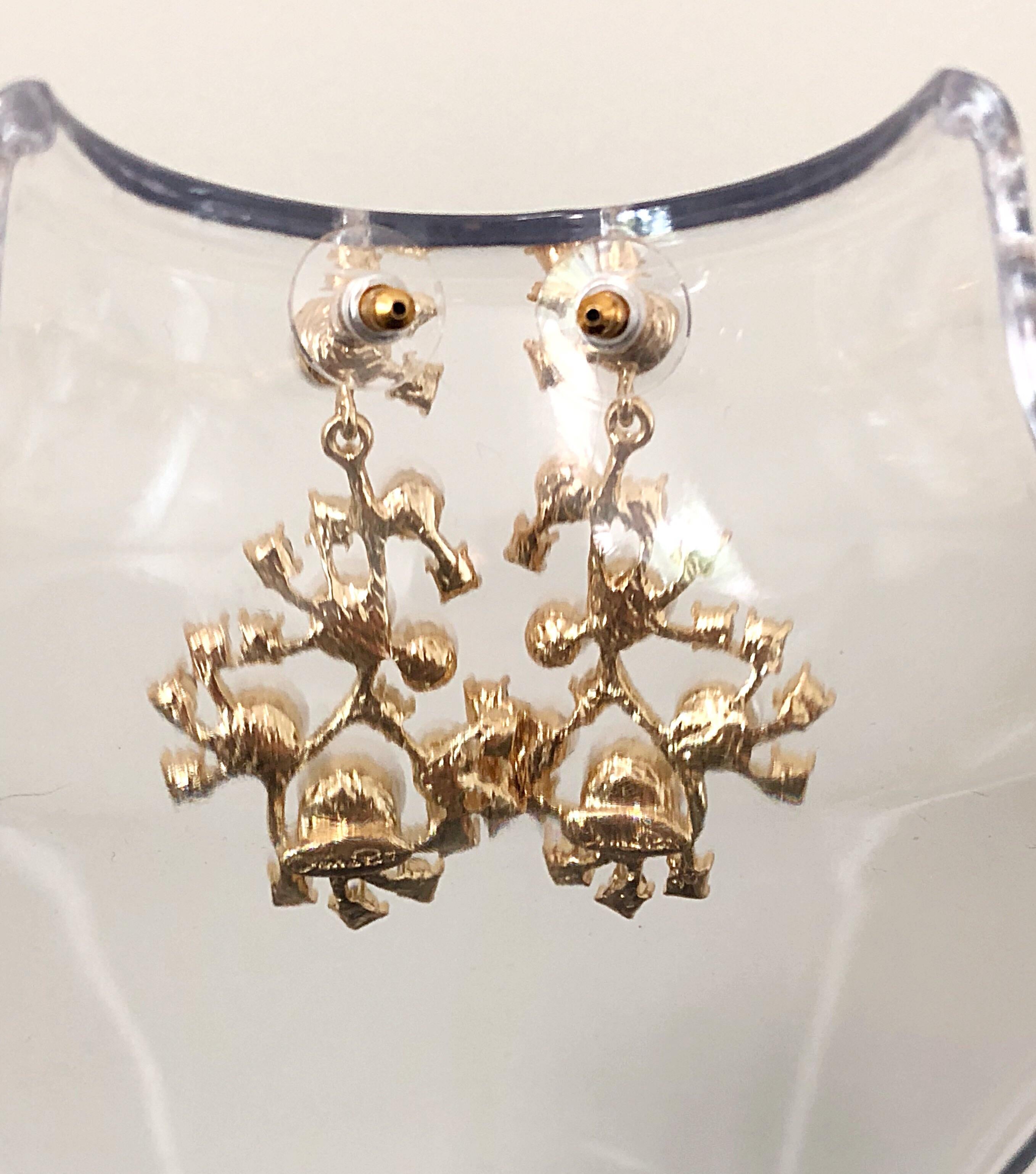 Oscar de la Renta, magnifiques boucles d'oreilles chandelier vintage en perles et strass, neuves Pour femmes en vente