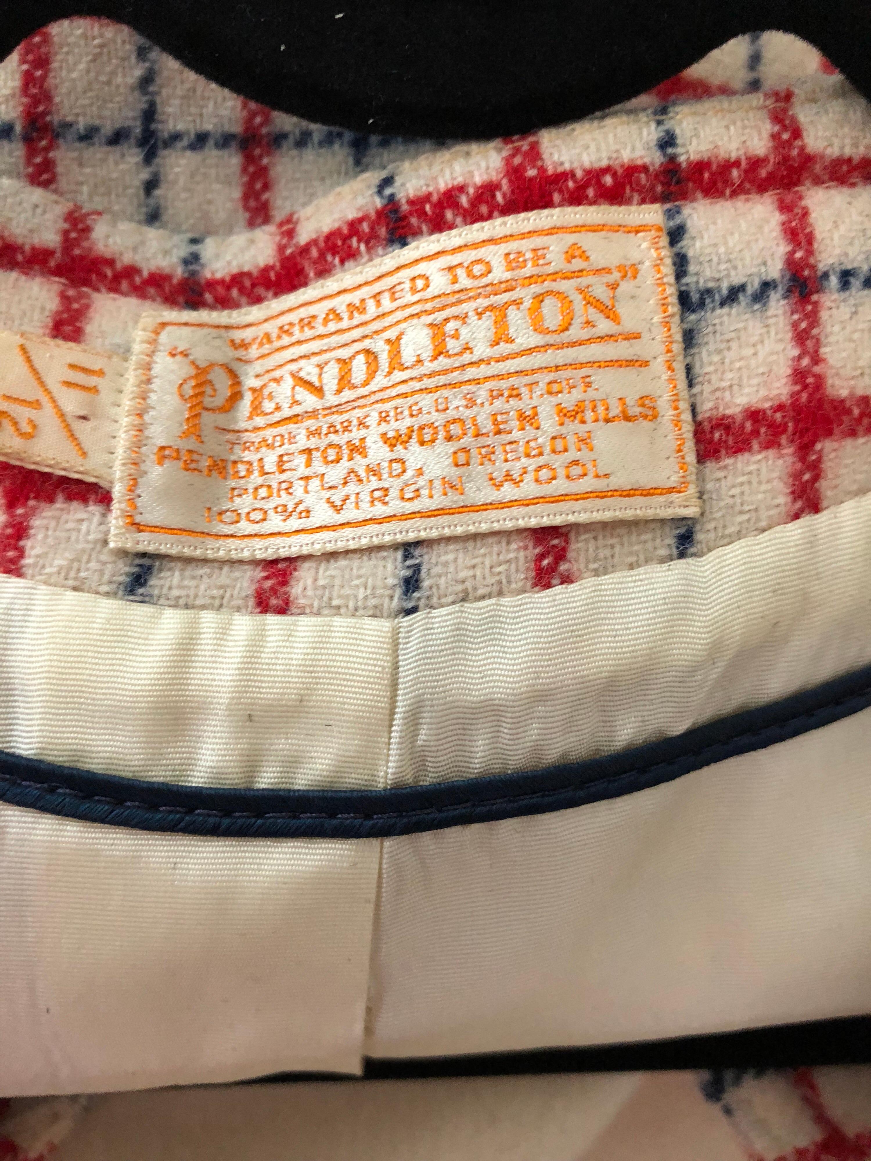 1960s Pendleton Red, White and Blue Belted Wool 60s Vintage Checkered Jacket (Veste à carreaux) en vente 9