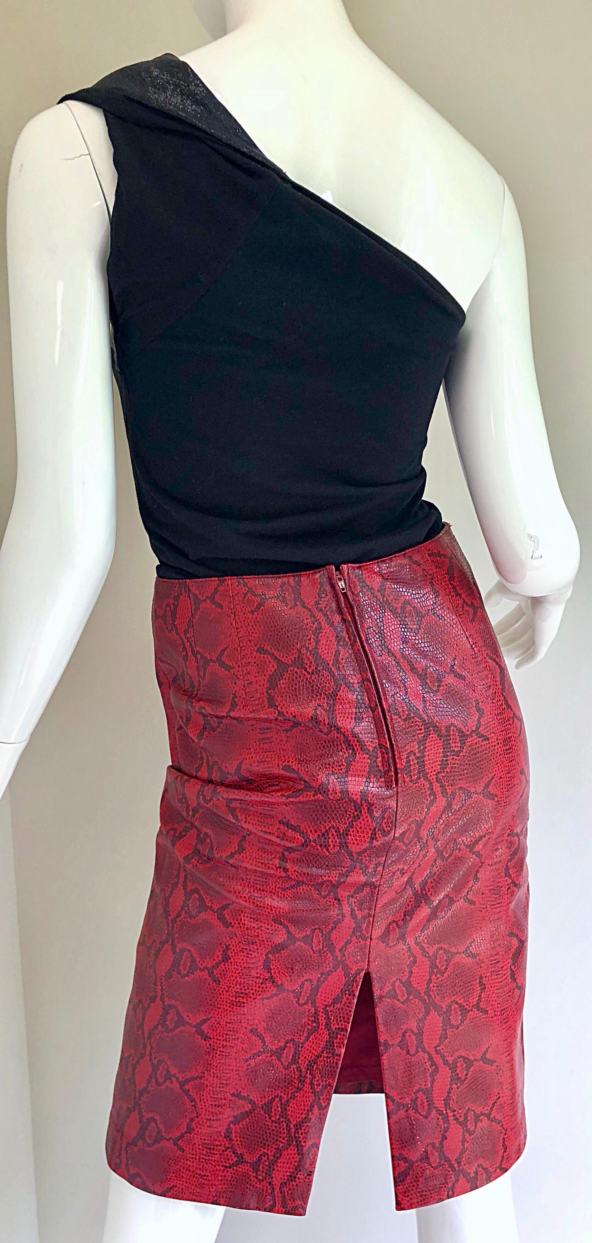 Sexy 1980s Red Leather Snake Skin High Waisted 80s Vintage Wiggle Pencil Skirt For Sale 4