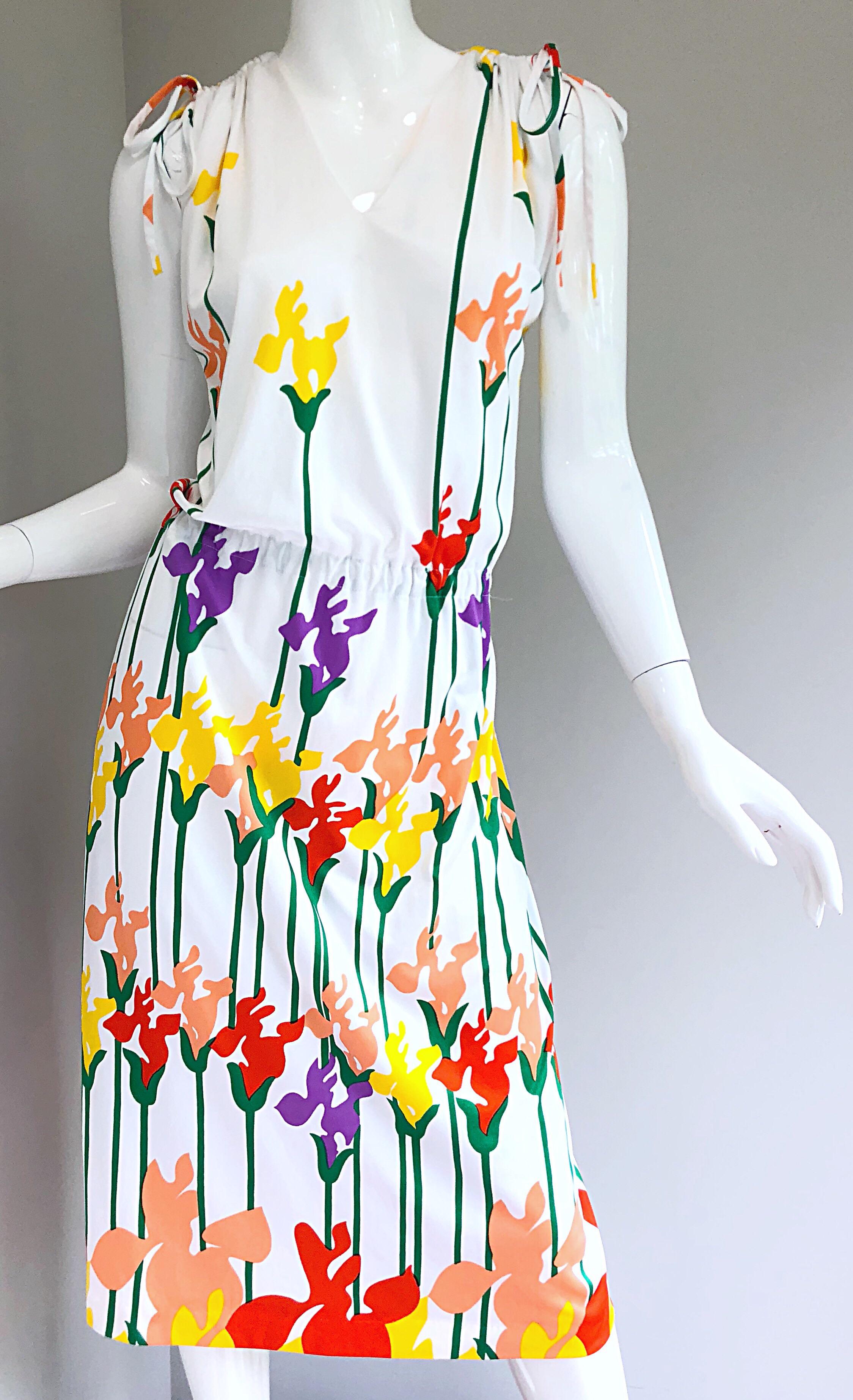 Lanvin Vintage 1970s Tulip Butterfly Print Colorful 70s Jersey Drawstring Dress For Sale 3