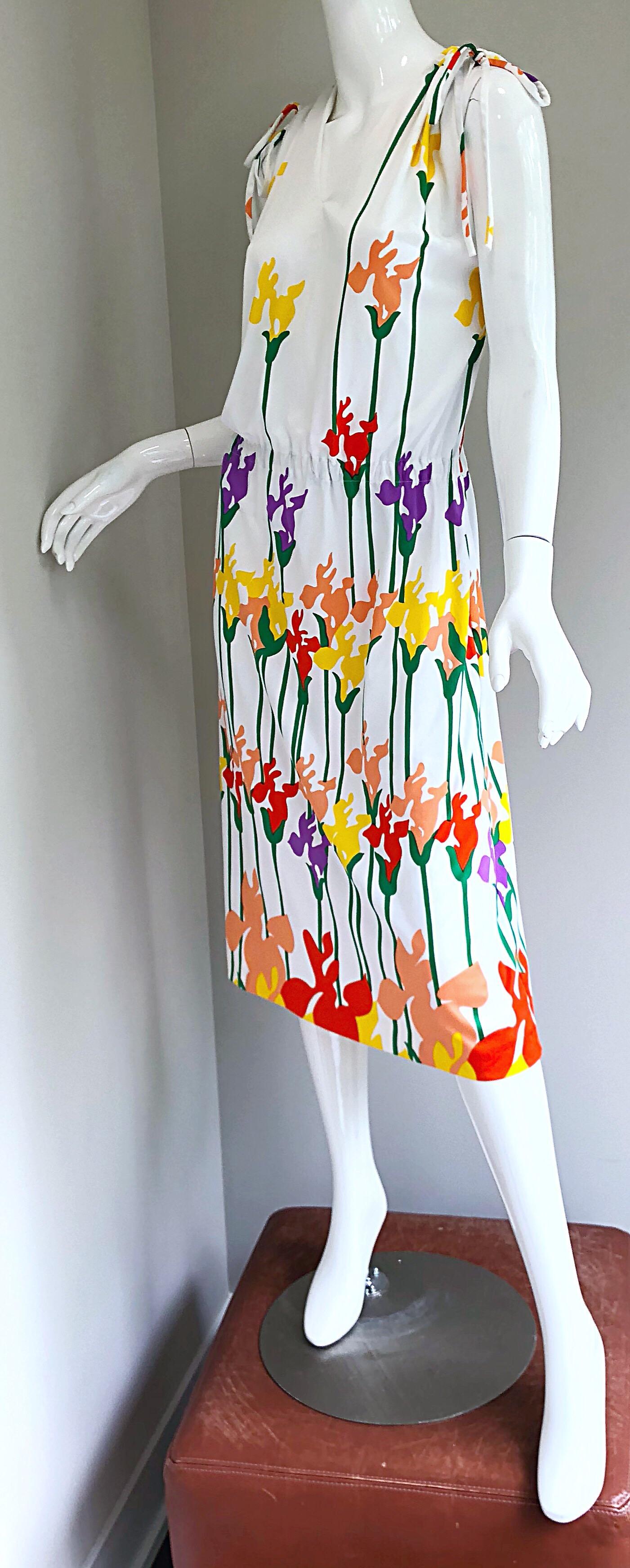 Lanvin Vintage 1970s Tulip Butterfly Print Colorful 70s Jersey Drawstring Dress For Sale 4