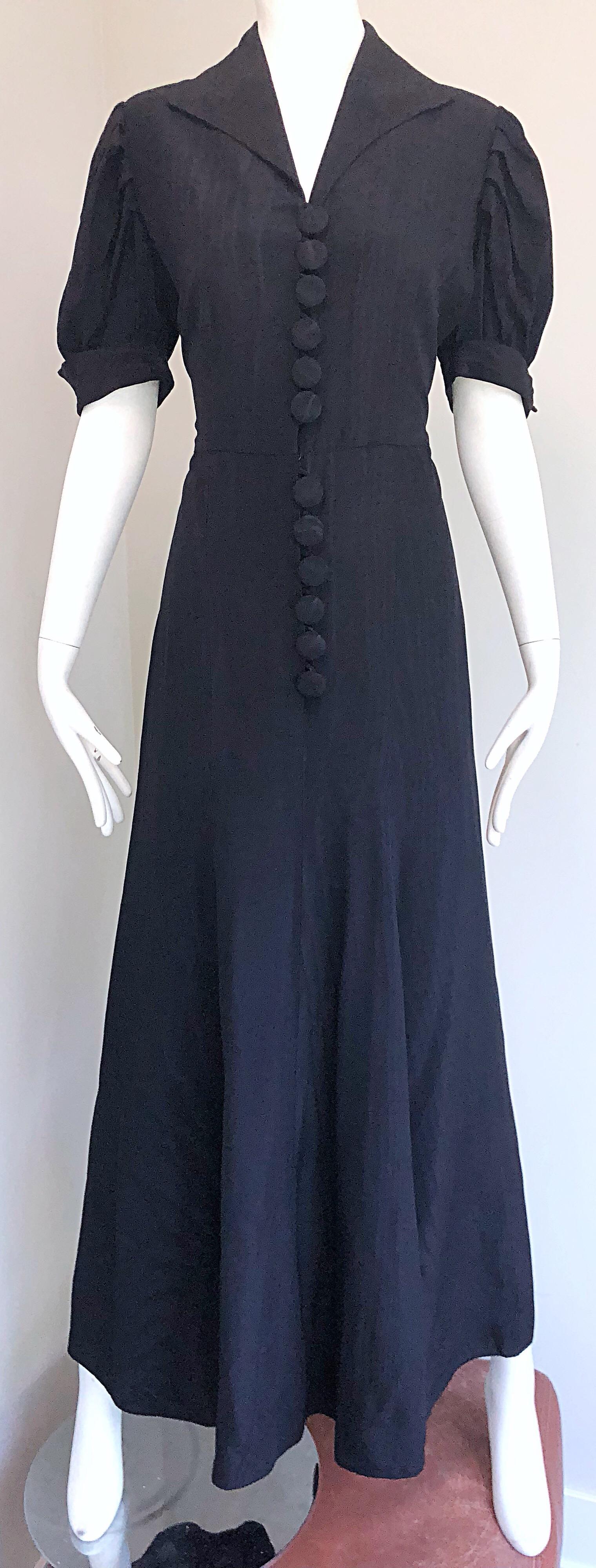 Women's 1940s Demi Couture Black Silk Moire Short Sleeve Vintage 40s Evening Gown Dress For Sale