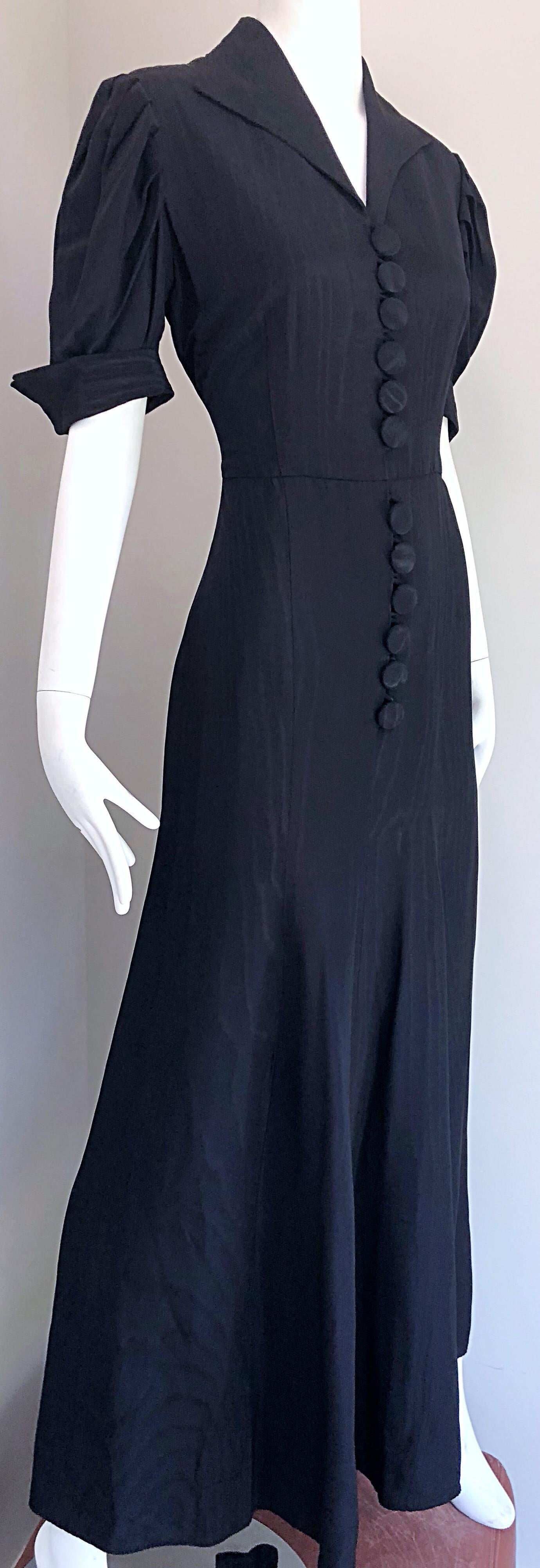 1940s Demi Couture Black Silk Moire Short Sleeve Vintage 40s Evening Gown Dress For Sale 1