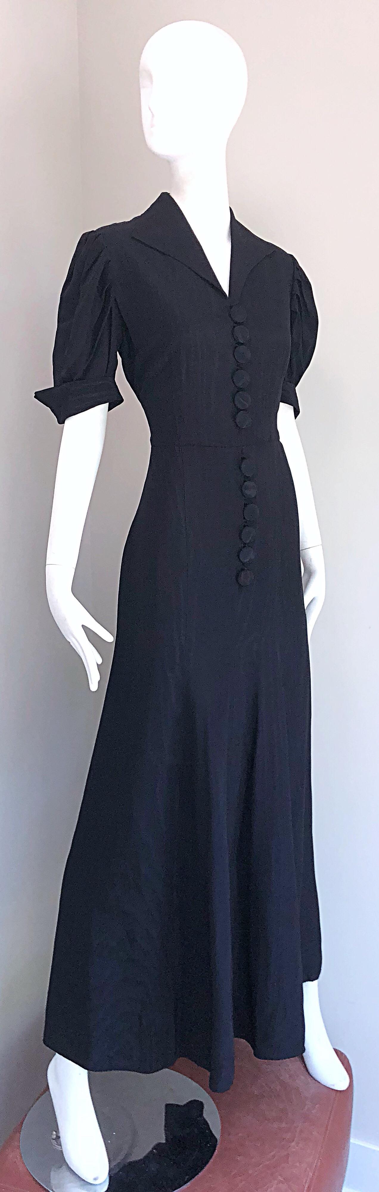 1940s Demi Couture Black Silk Moire Short Sleeve Vintage 40s Evening Gown Dress For Sale 3