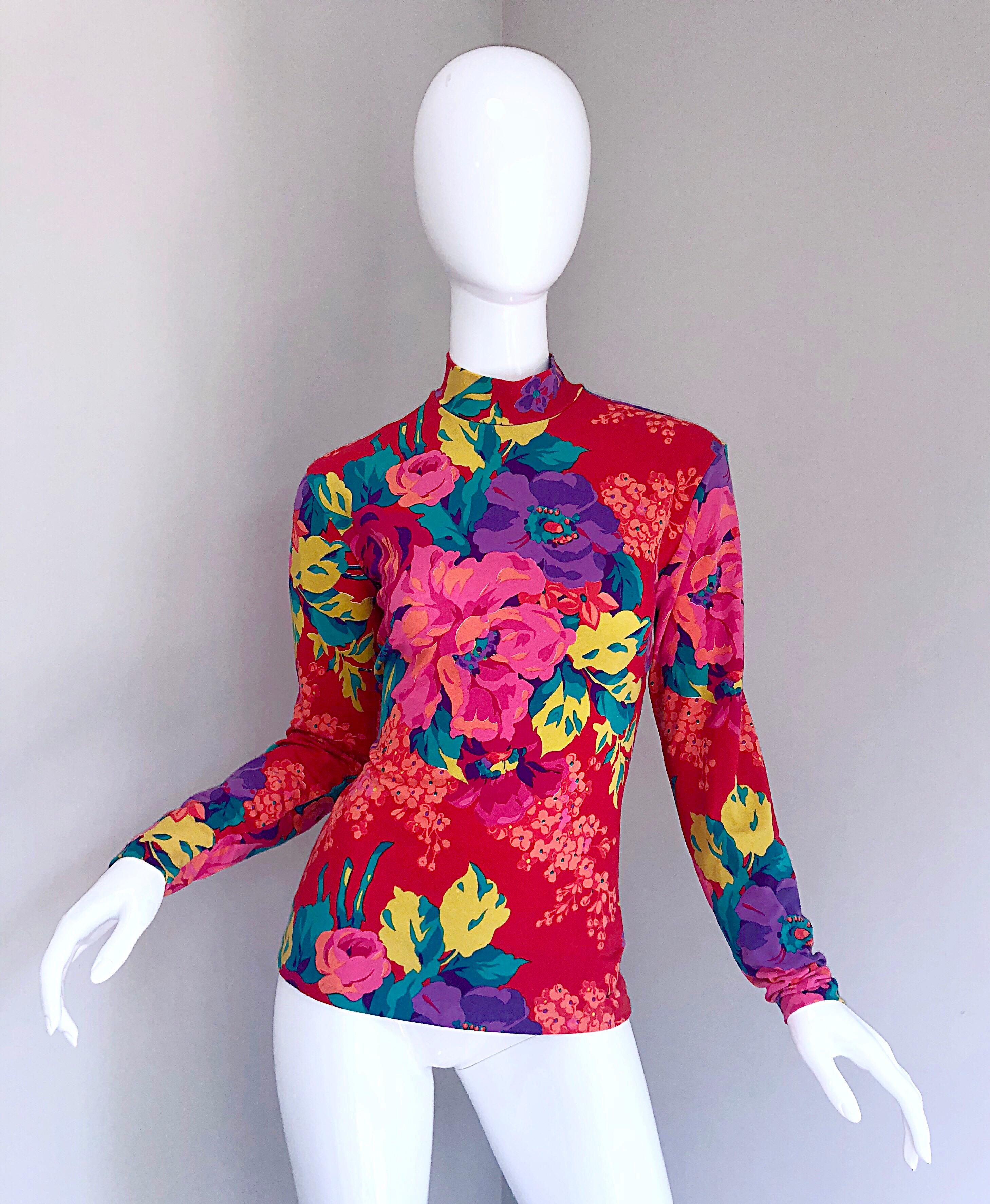 Amazing RARE early 1980s BETSEY JOHNSON Punk Label long sleeve cotton stretch shirt! Features awesome prints in an array of different flowers, including roses, hibiscuses, cherry blossoms, etc. Virant colors of red, pink, fuchsia, purple, green,