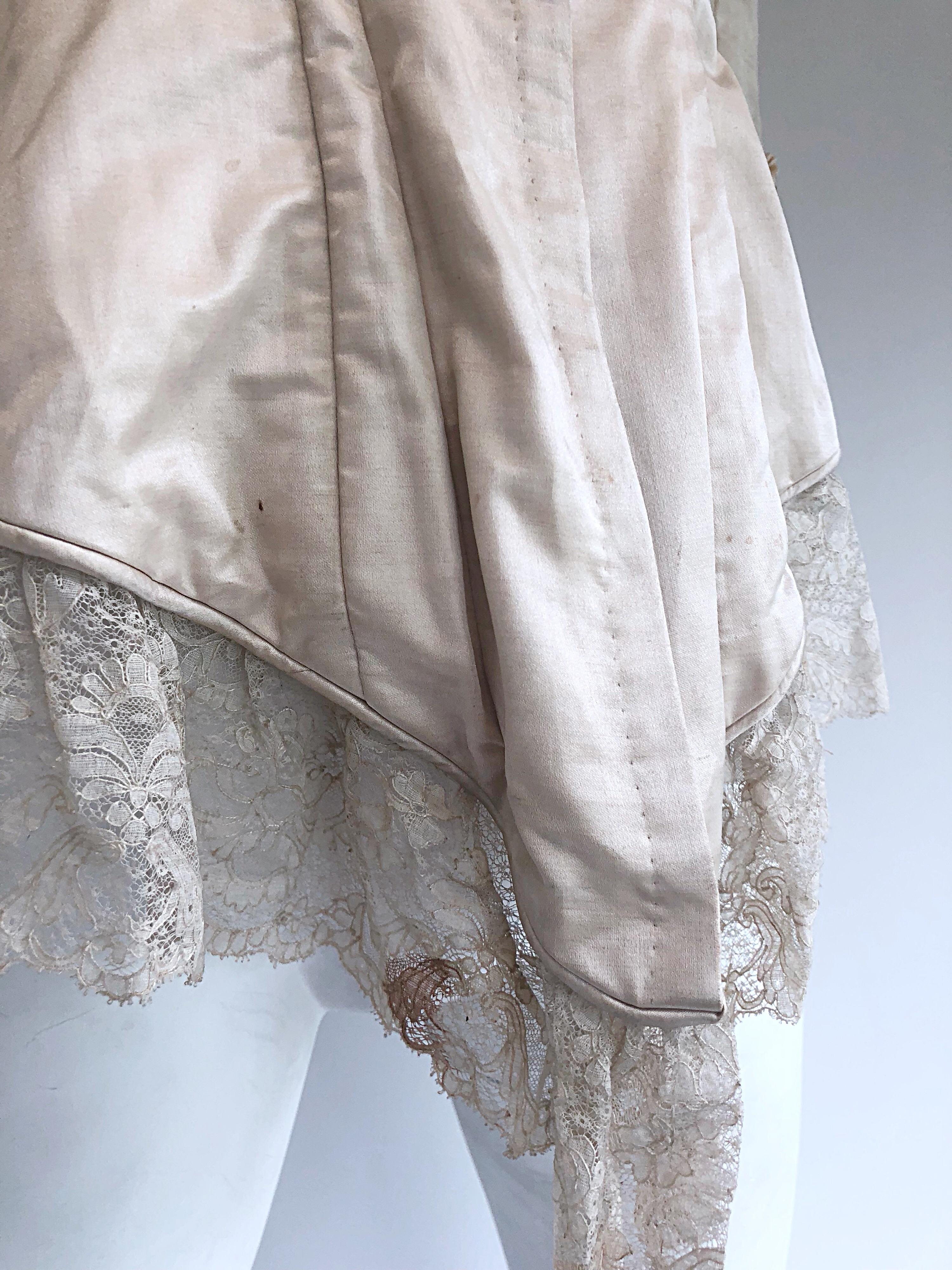 1880s Incredible Authentic Victorian Ivory Silk Lace Corset 1800s Couture Blouse For Sale 2