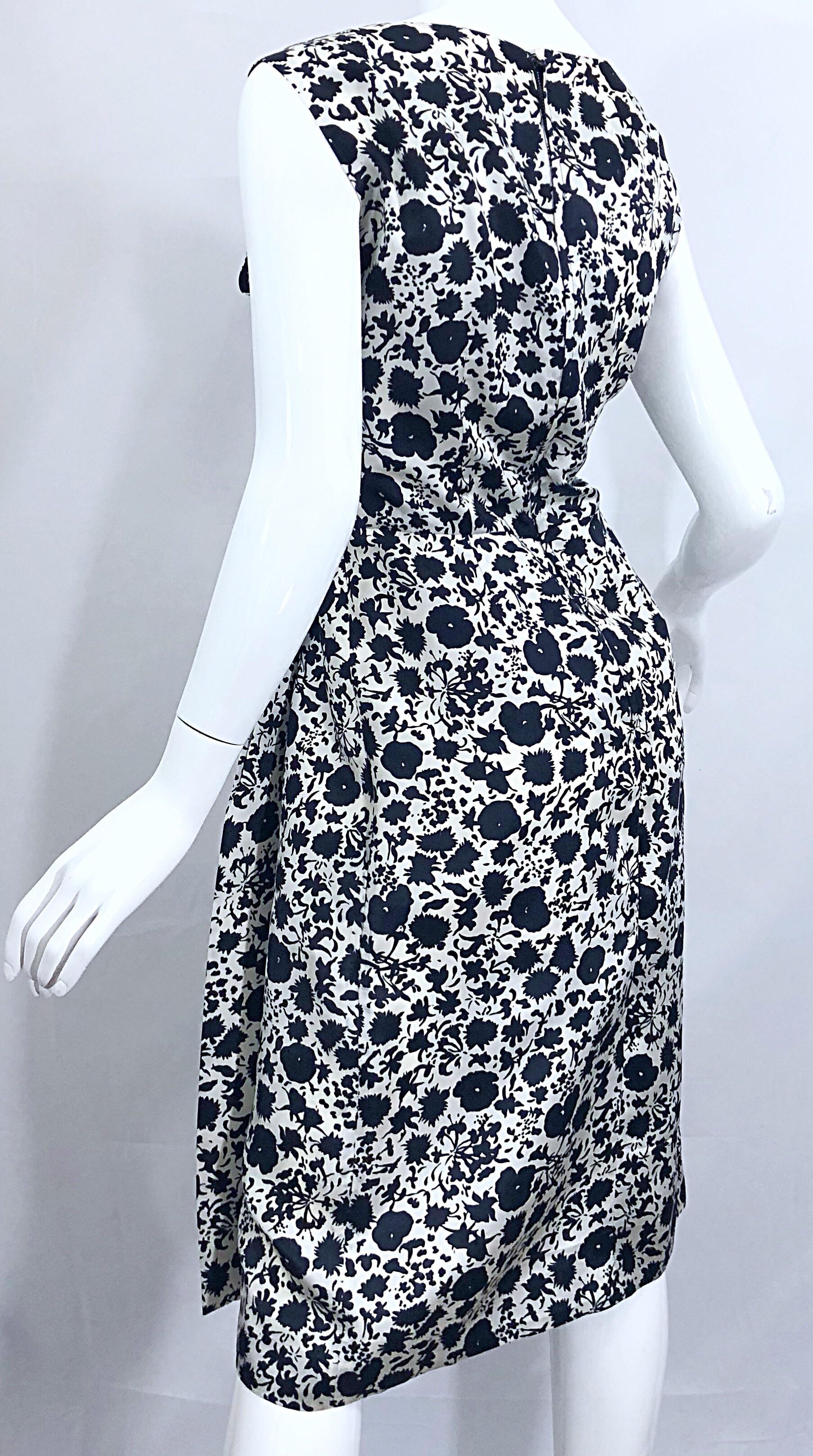 1950s House of Branell Black and White Silk Floral Vintage 50s Wrap Dress For Sale 1
