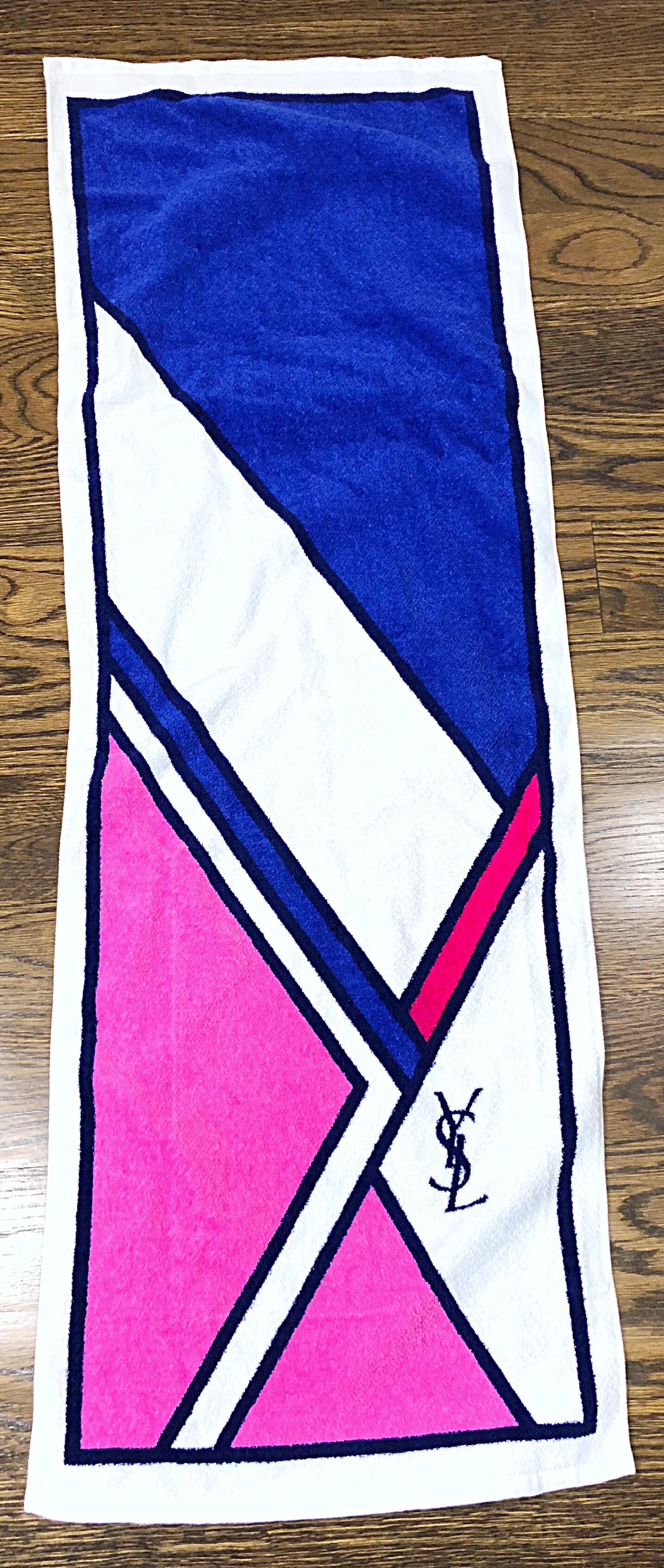 Women's or Men's New Vintage Yves Saint Laurent YSL Pink + Purple Logo Workout Towel For Sale