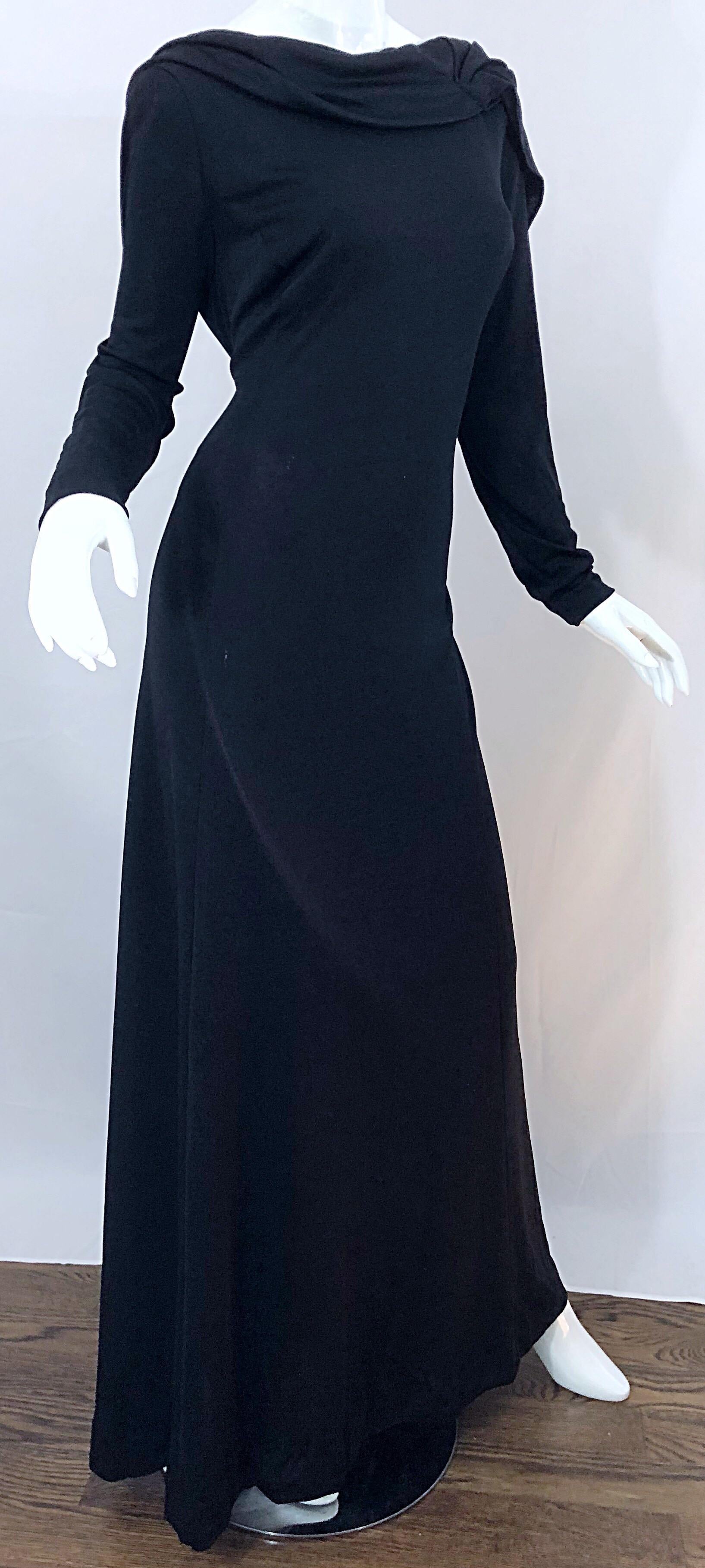 1970s Luis Estevez Dramatic Low Back High Neck Vintage 70s Jersey Grecian Gown In Excellent Condition For Sale In San Diego, CA