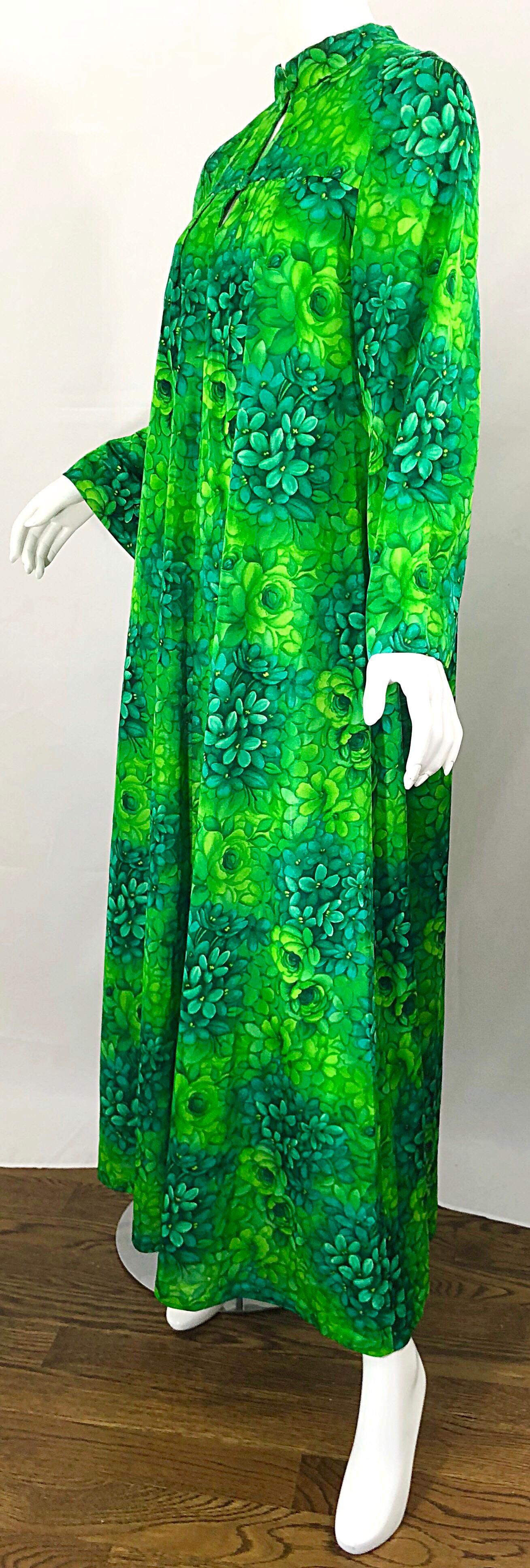 Amazing 1970s Neon + Kelly Green Abstract Flower Print 70s Vintage Caftan Dress 7