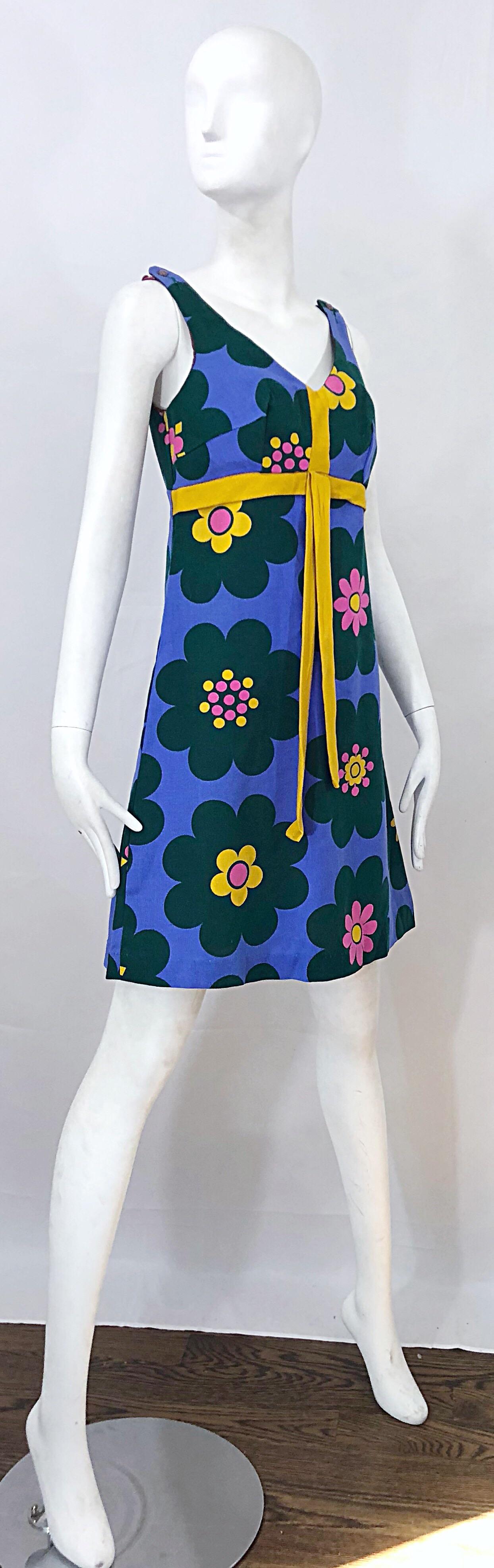 Chic 1960s Linen Flower Purple + Pink + Green + Yellow Vintage 60s A Line Dress For Sale 5