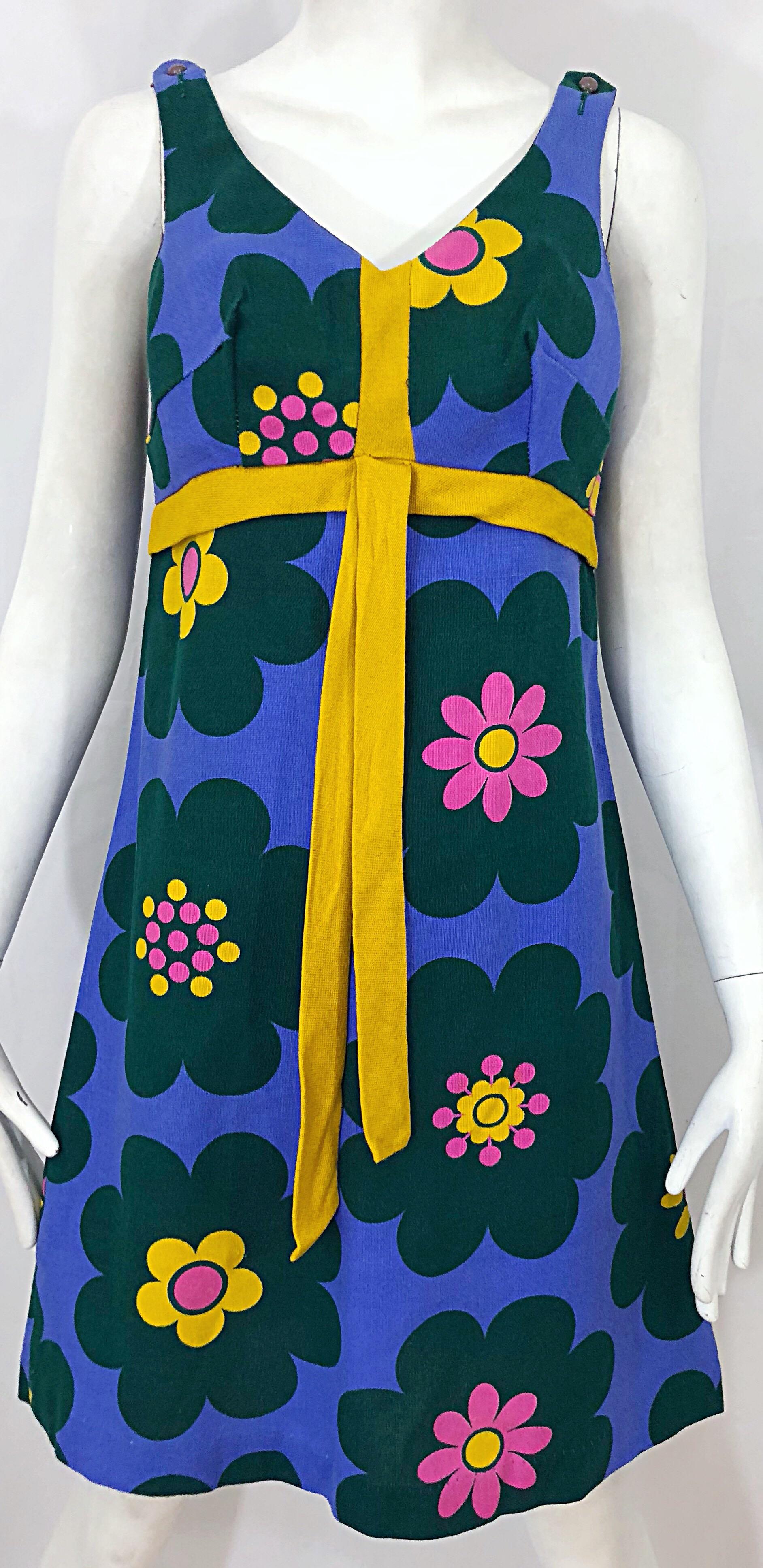 Chic 1960s Linen Flower Purple + Pink + Green + Yellow Vintage 60s A Line Dress For Sale 7