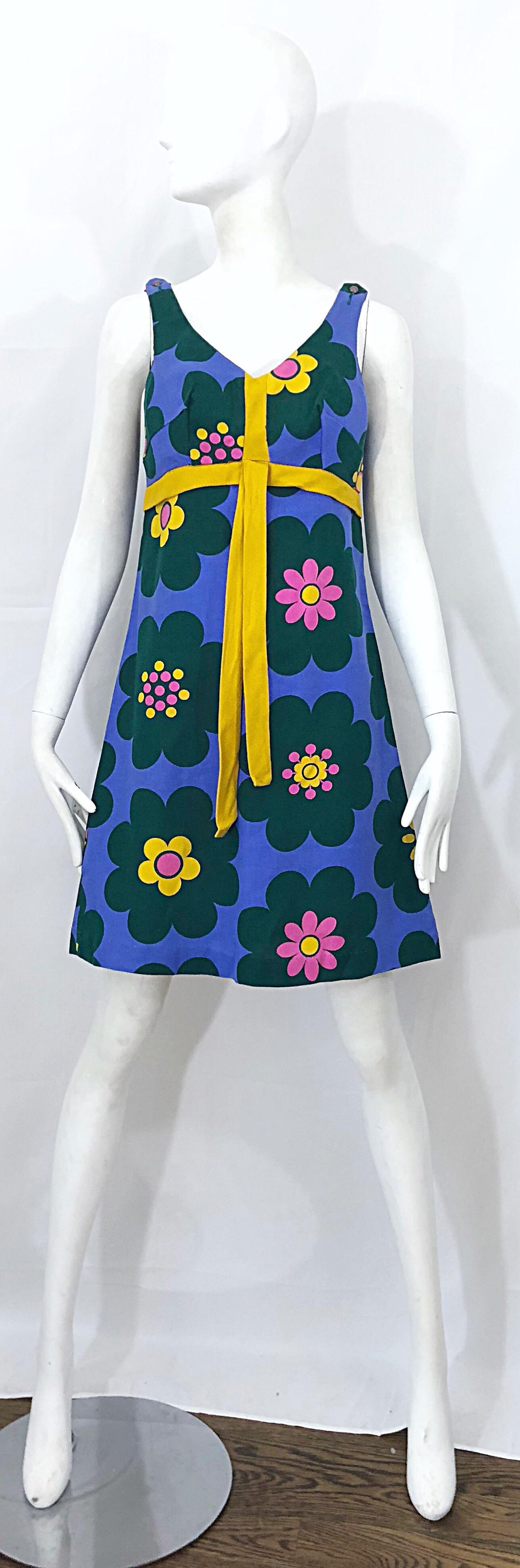 Chic 1960s Linen Flower Purple + Pink + Green + Yellow Vintage 60s A Line Dress For Sale 10
