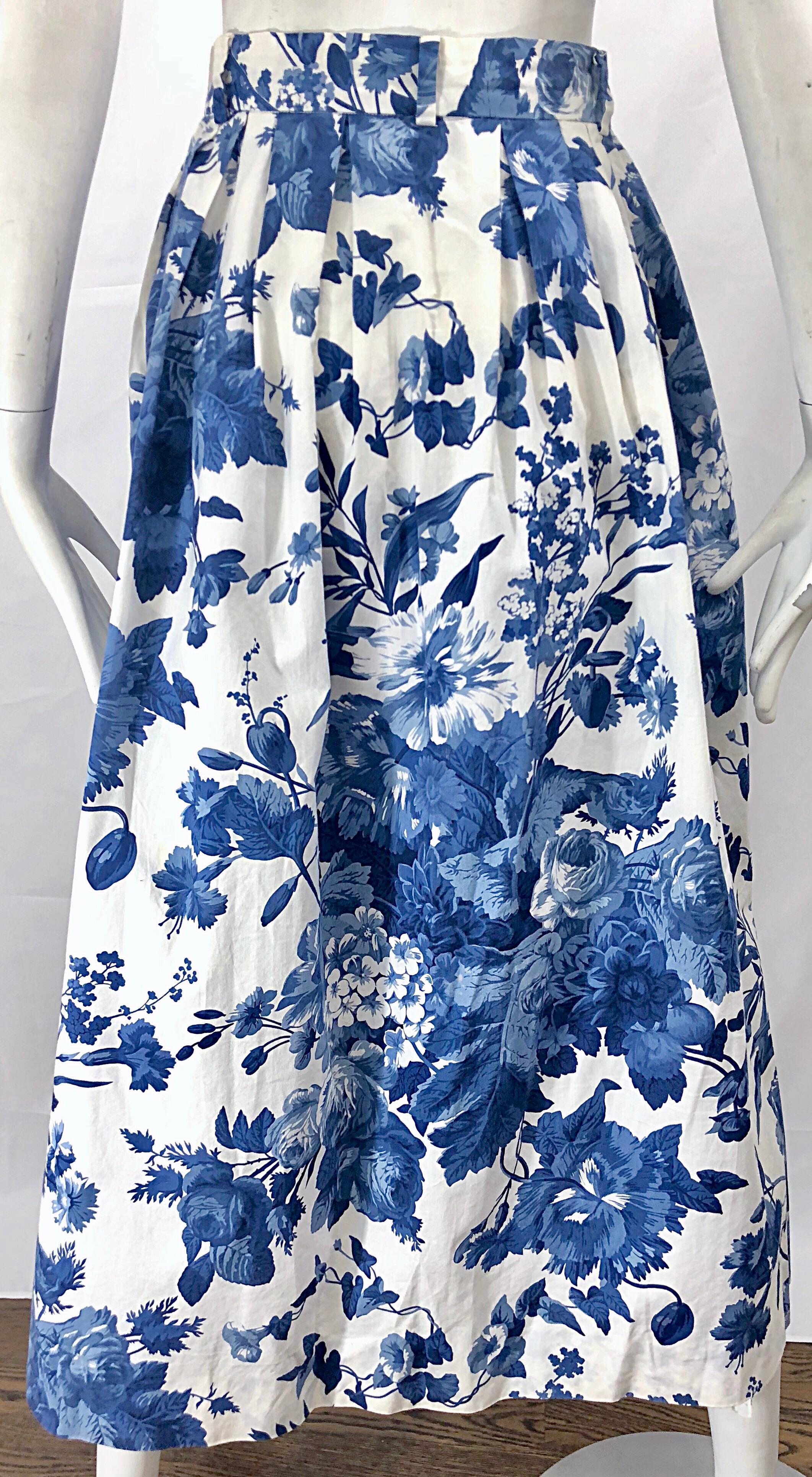 Vintage Ralph Lauren 1990s Blue + White Floral Print 90s Cotton Midi Skirt For Sale 3