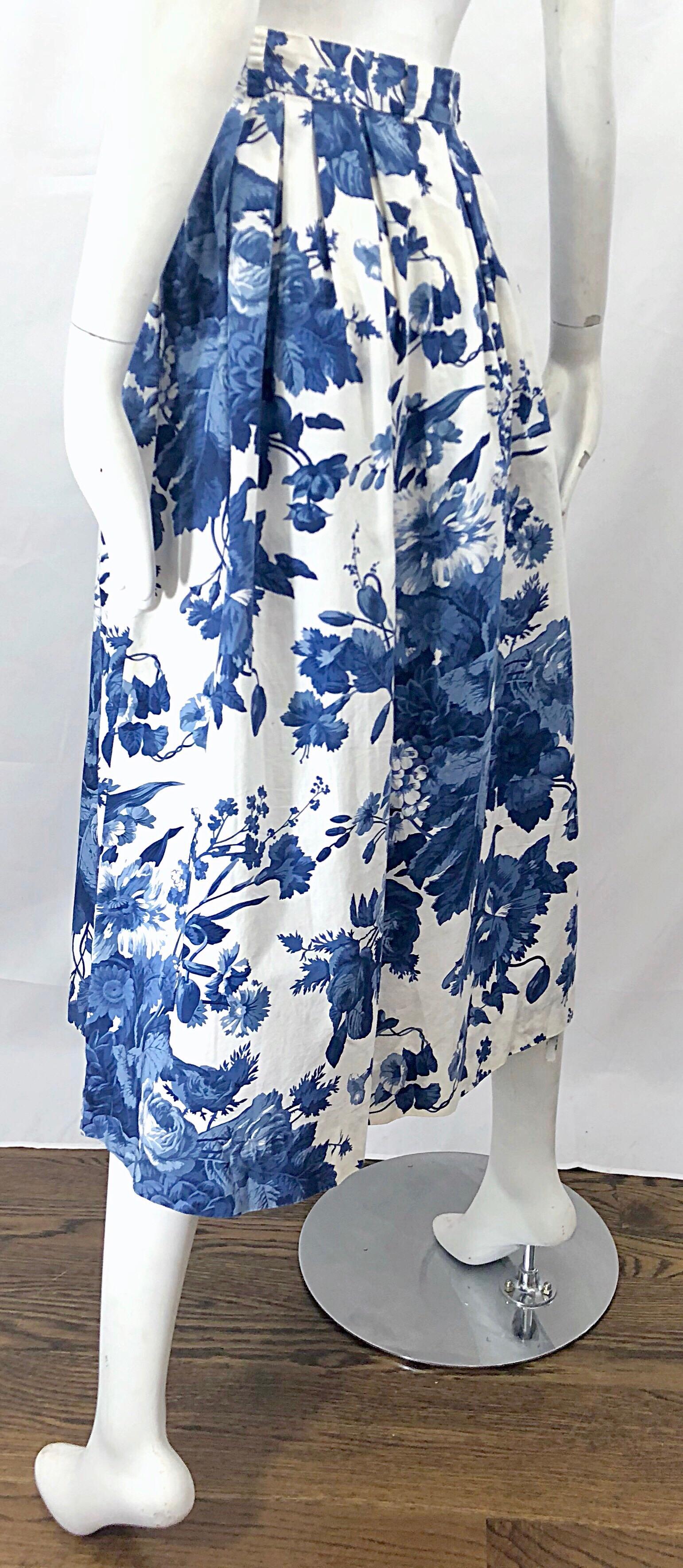 Vintage Ralph Lauren 1990s Blue + White Floral Print 90s Cotton Midi Skirt For Sale 5