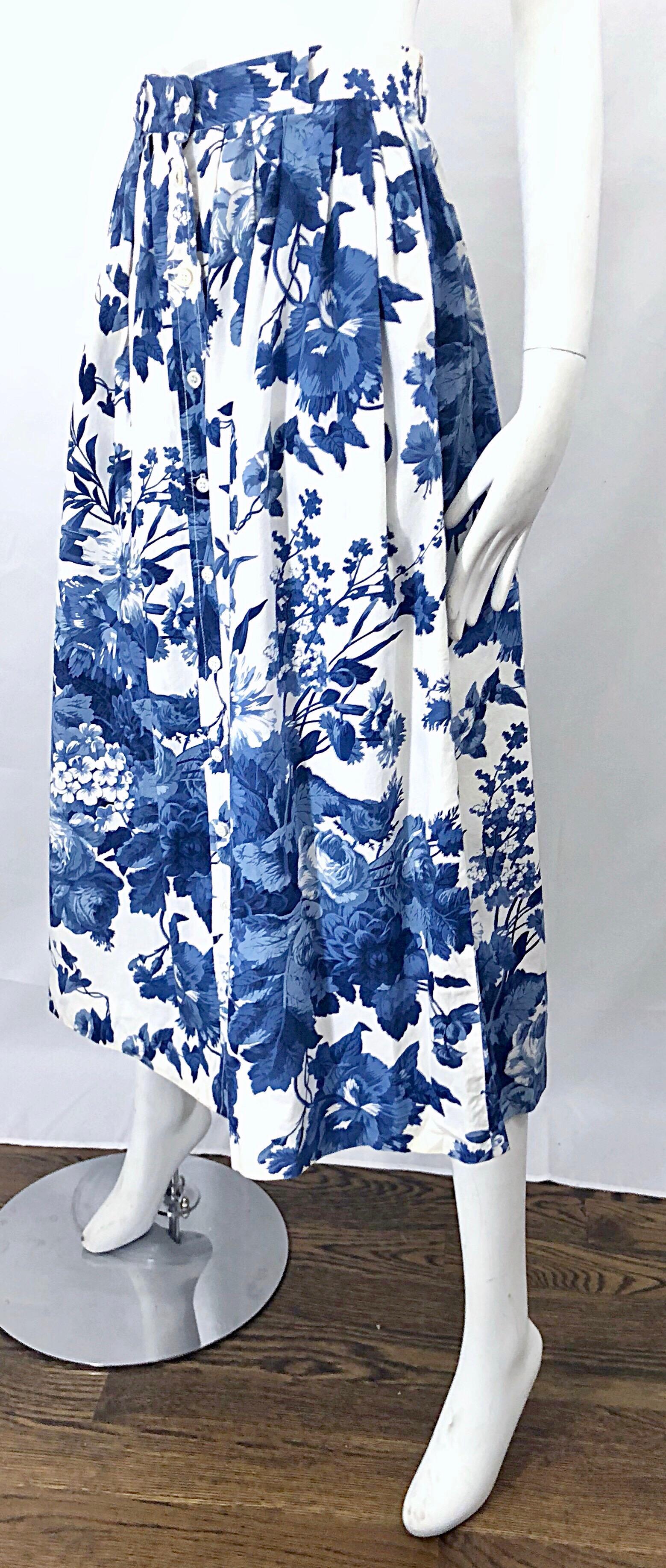 Vintage Ralph Lauren 1990s Blue + White Floral Print 90s Cotton Midi Skirt For Sale 7