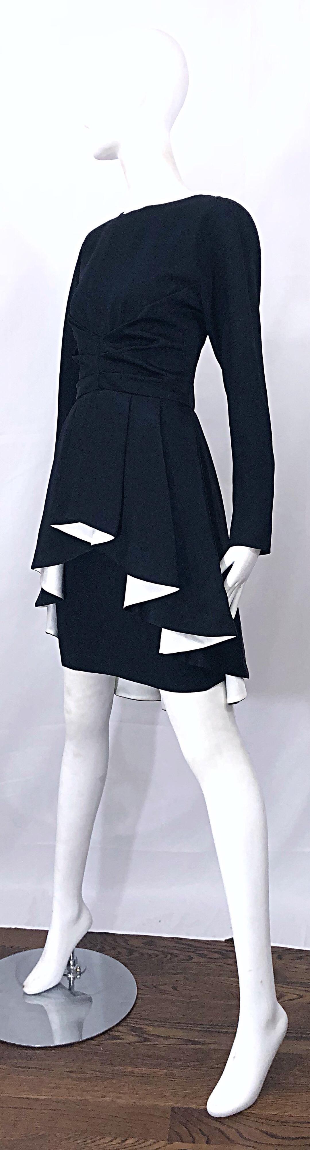 1990s Joan Raines Black and White Avant Garde Long Sleeve Vintage 90s Dress In Excellent Condition In San Diego, CA