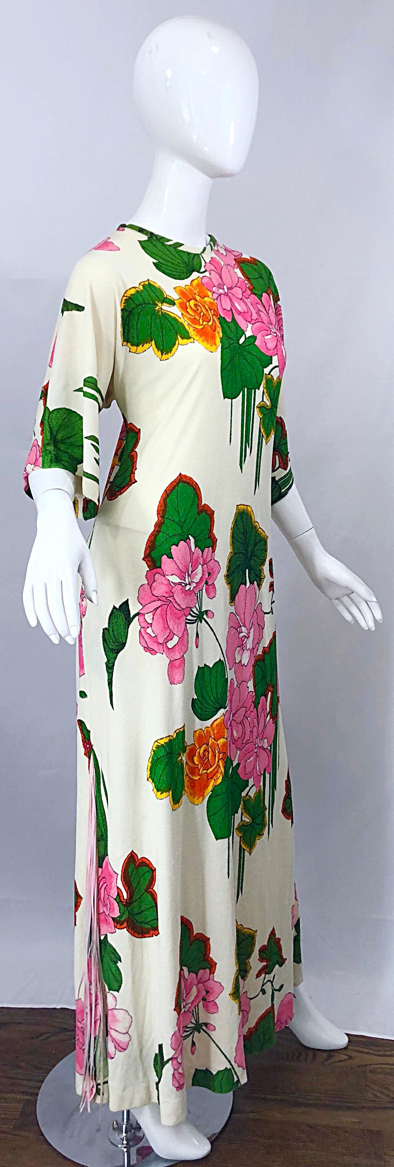 1970s Does 1930s Terry Cloth Fringed Hawaiian Print Vintage 70s Maxi Dress In Excellent Condition In San Diego, CA