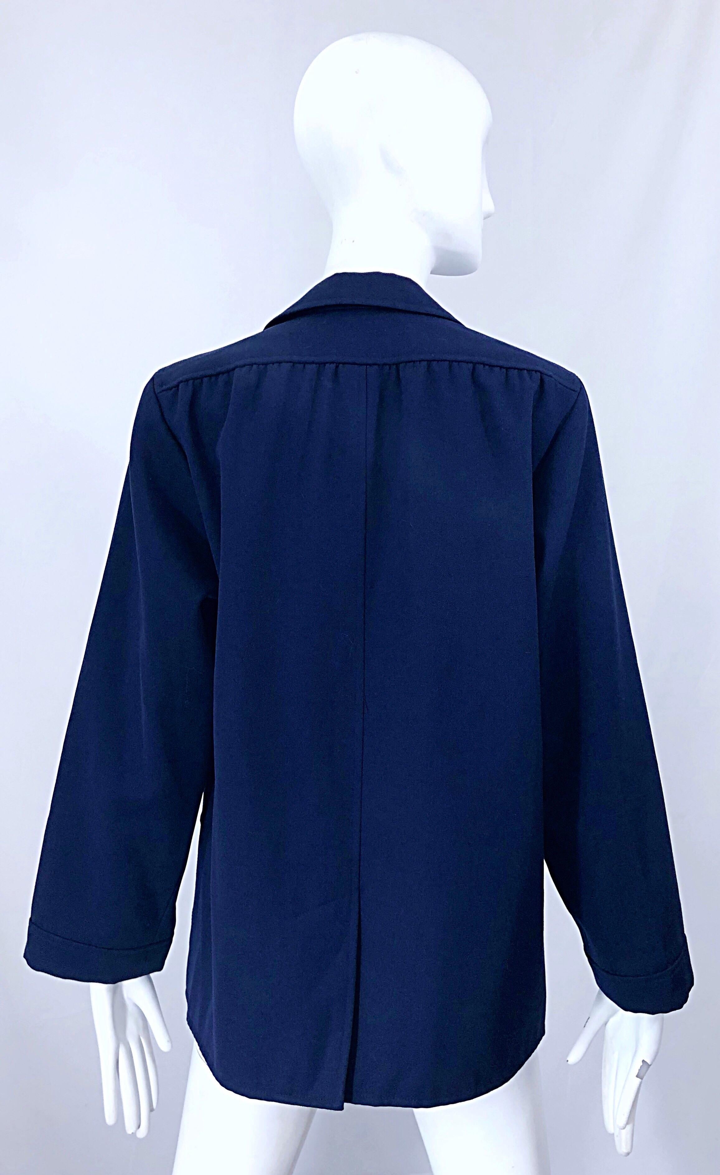Chic 1960s Yves Saint Laurent Navy Blue Lightweight Wool Vintage Swing Jacket In Excellent Condition For Sale In San Diego, CA