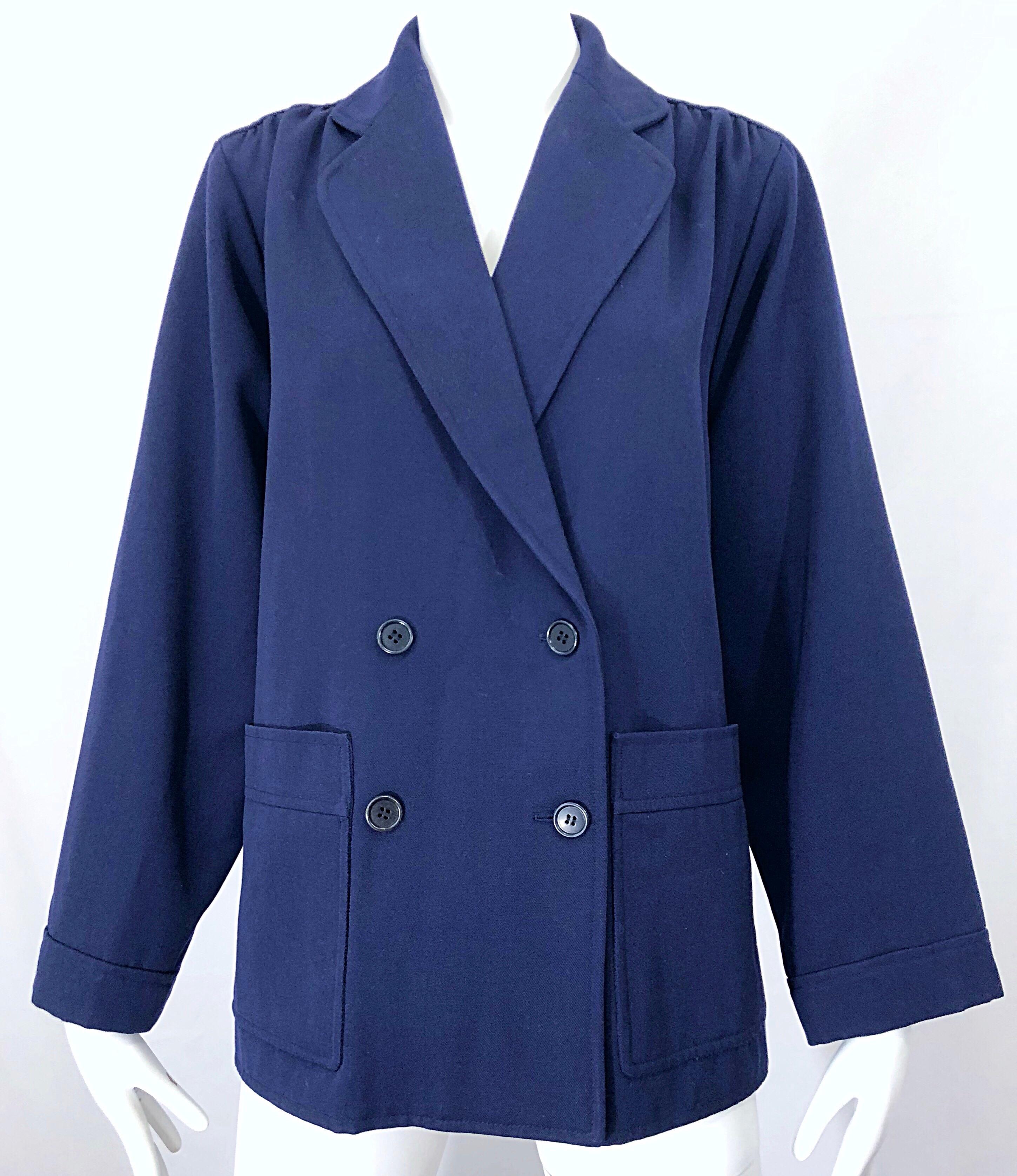 Chic 1960s Yves Saint Laurent Navy Blue Lightweight Wool Vintage Swing Jacket For Sale 3