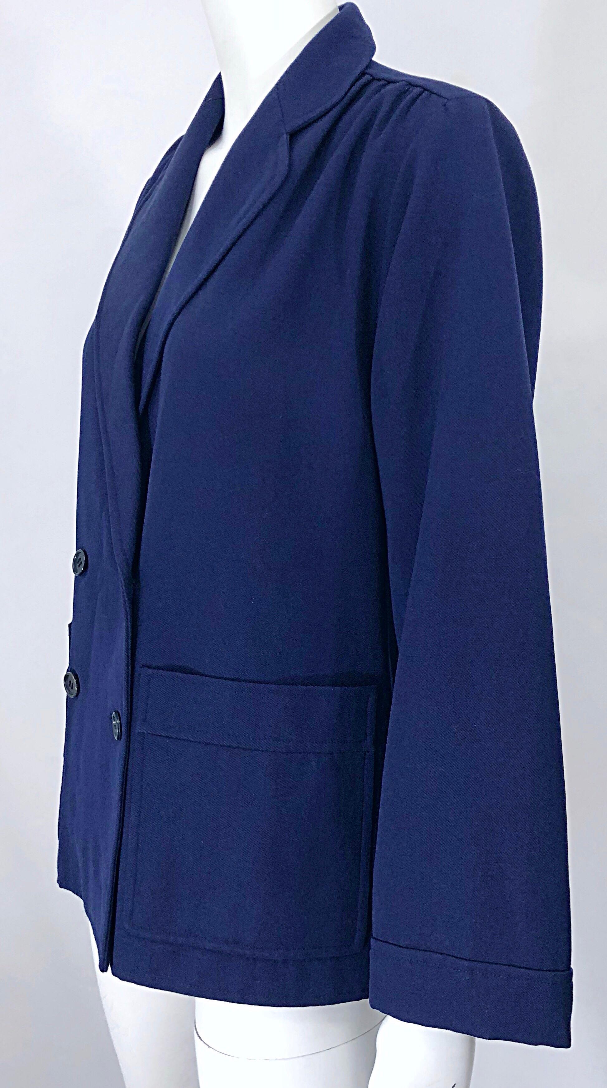 Chic 1960s Yves Saint Laurent Navy Blue Lightweight Wool Vintage Swing Jacket For Sale 4