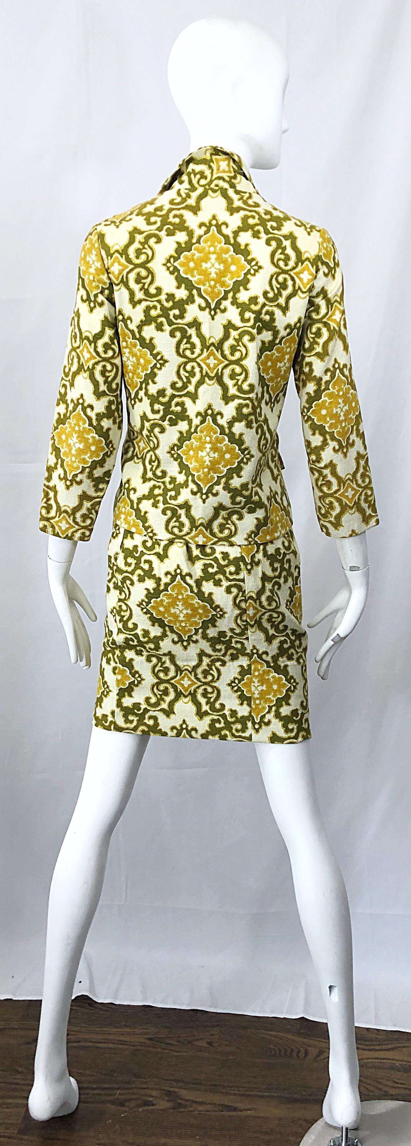 Women's Chic 1960s Joseph Magnin Baroque Print Chartreuse Silk + Cotton 60s Skirt Suit For Sale