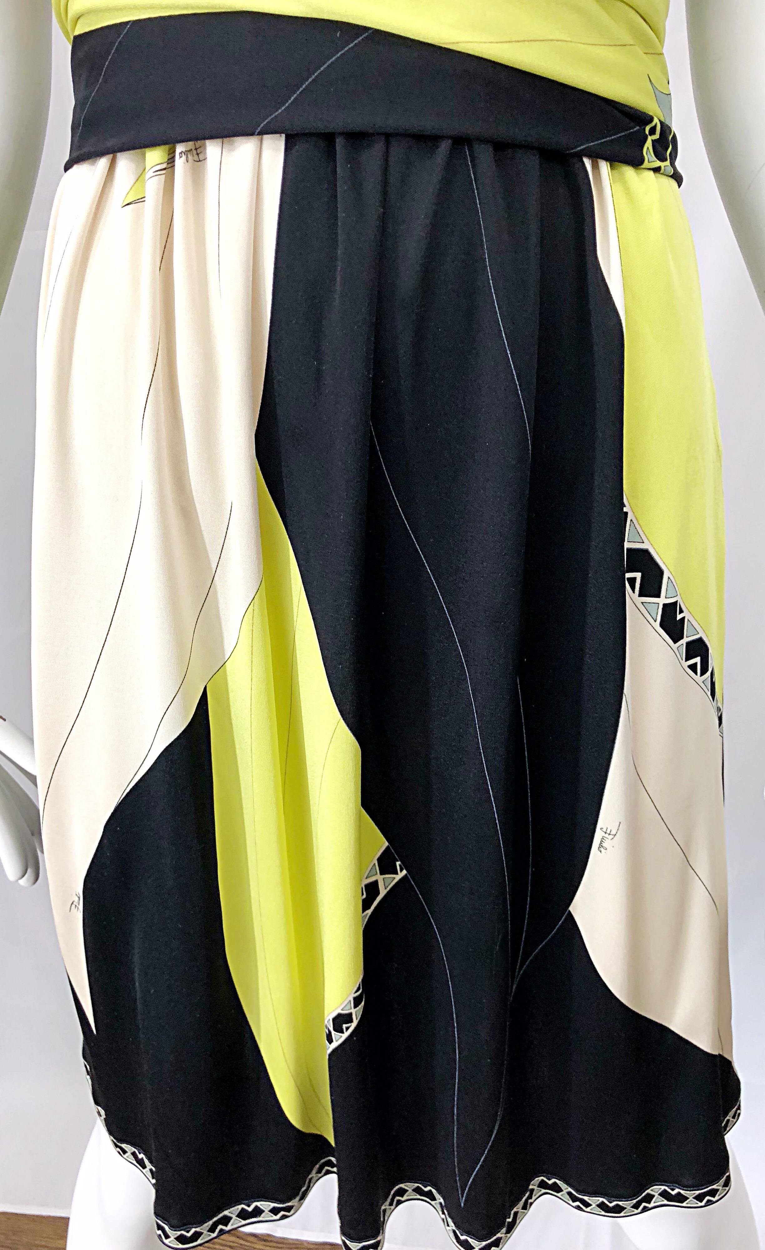 Emilio Pucci 1990s Size 6 Chartreuse Black Ivory Kaleidoscope Silk Jersey Dress In Excellent Condition In San Diego, CA