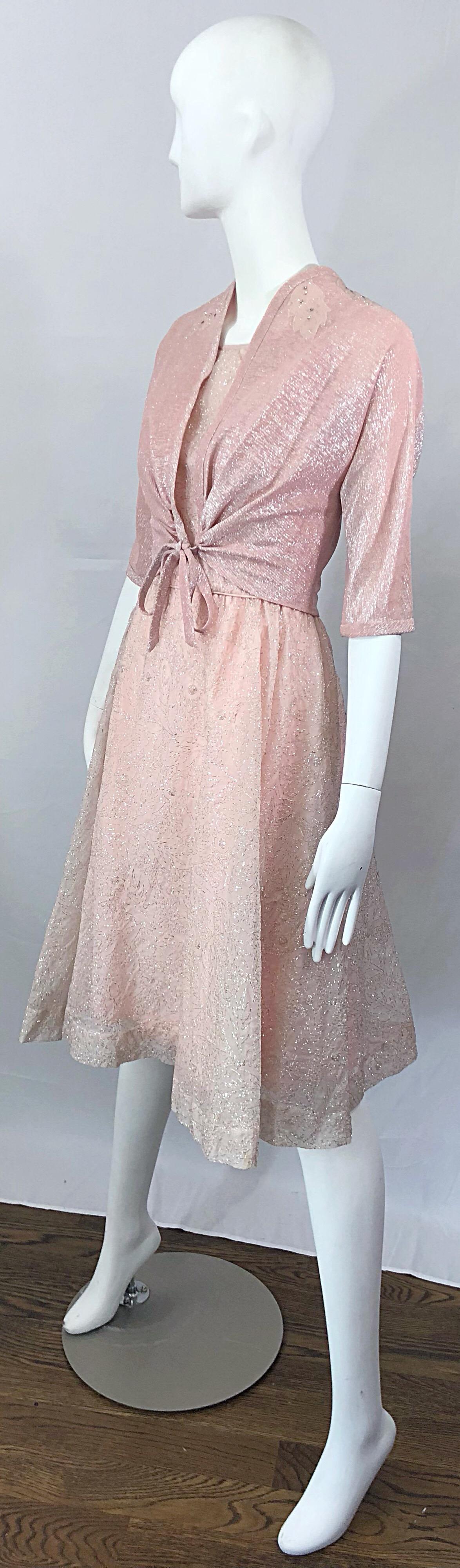 Beautiful 1950s Caryle Light Pink + Silver Fit n' Flare Silk Dress and Bolero For Sale 6