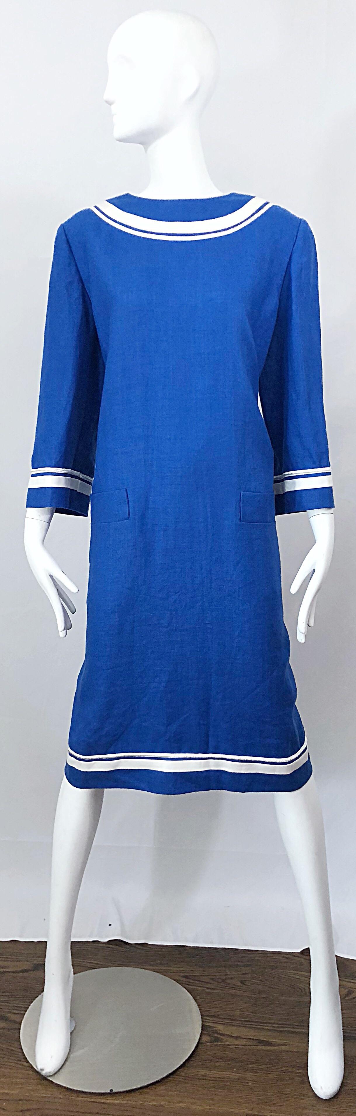 Schickes Vintage BILL BLASS Größe 16 blau-weißes maritimes langärmeliges Leinenkleid! Aus feinstem irischen Leinen, superweich und schmeichelhaft. Ein wunderschöner Blauton, der jedem Hautton gut steht. Vollständig gefüttert. Verdeckter