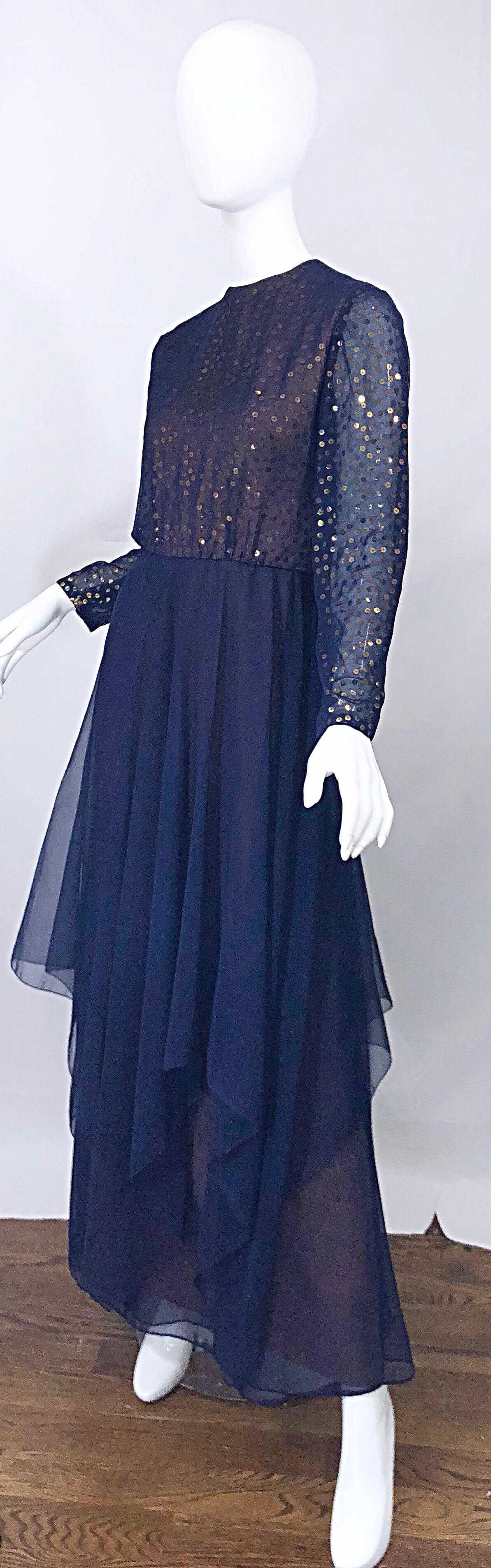 Wunderschönes 1960er Jahre Kiki Hart Marineblau Gold Pailletten Vintage 60er Jahre Abendkleid Damen im Angebot