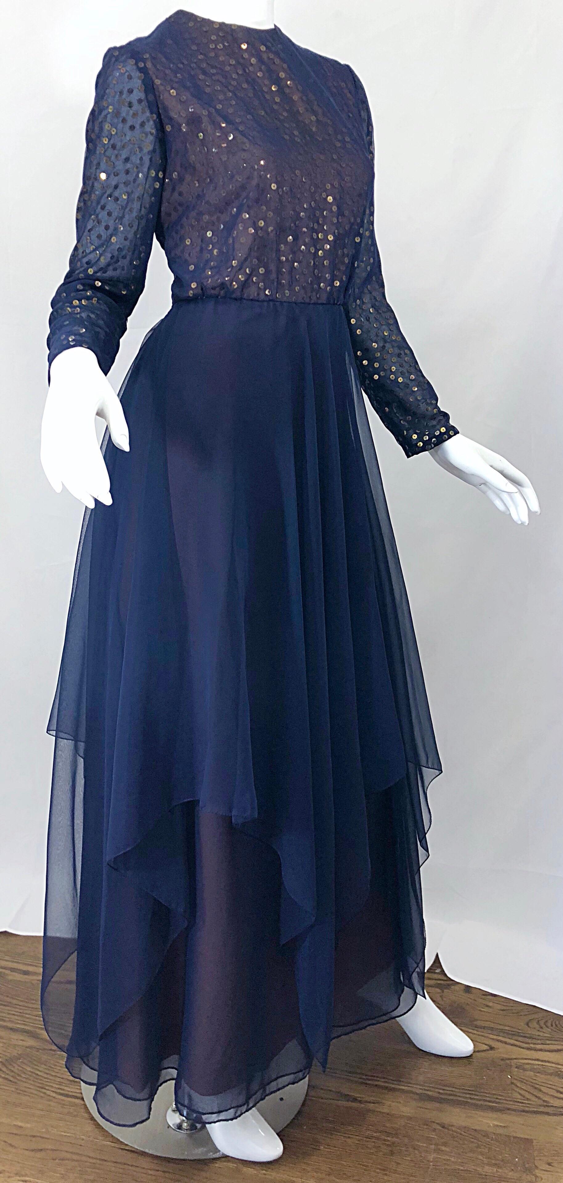 Gorgeous 1960s Kiki Hart Navy Blue Gold Sequin Vintage 60s Gown Evening Dress In Excellent Condition For Sale In San Diego, CA