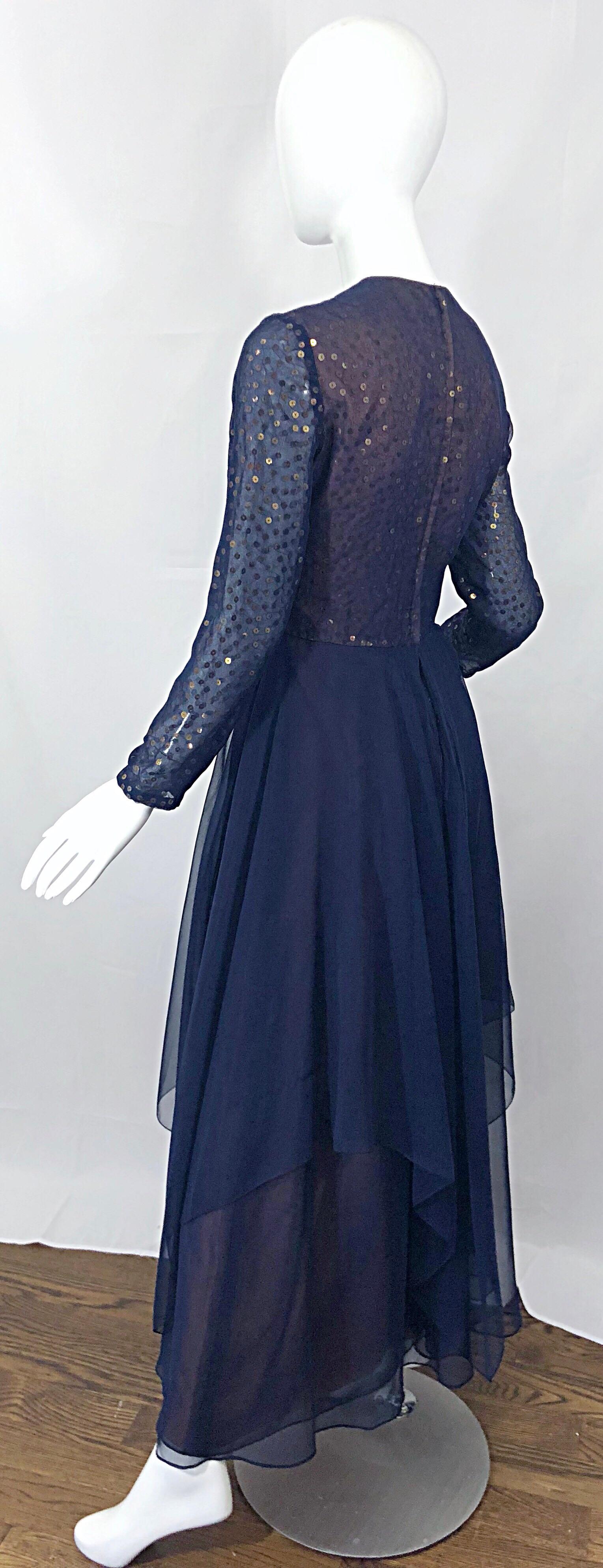 Women's Gorgeous 1960s Kiki Hart Navy Blue Gold Sequin Vintage 60s Gown Evening Dress For Sale