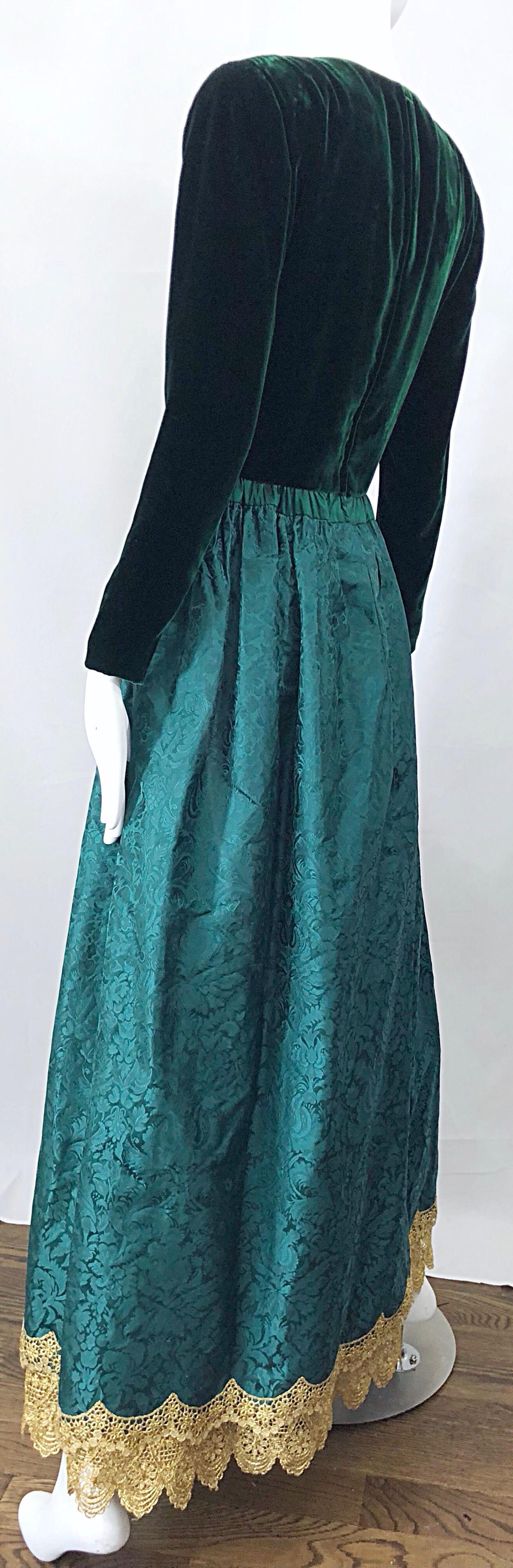Stunning Vintage Oscar de la Renta Hunter Forest Green Velvet Silk Damask Gown 8 For Sale 3